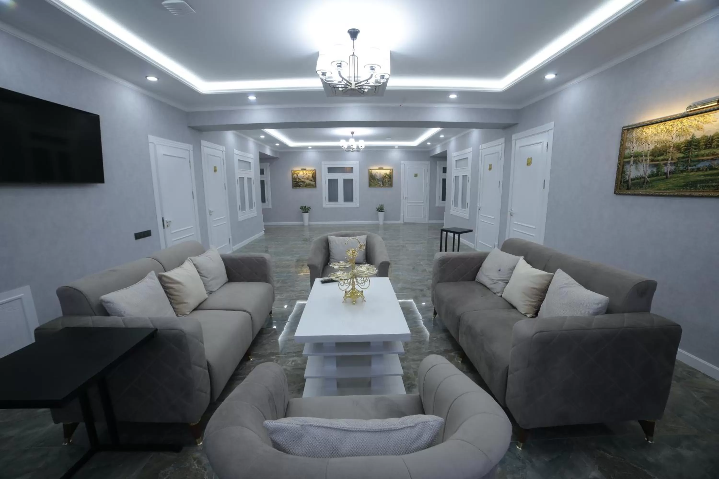 Living room in Samarqand Darvoza