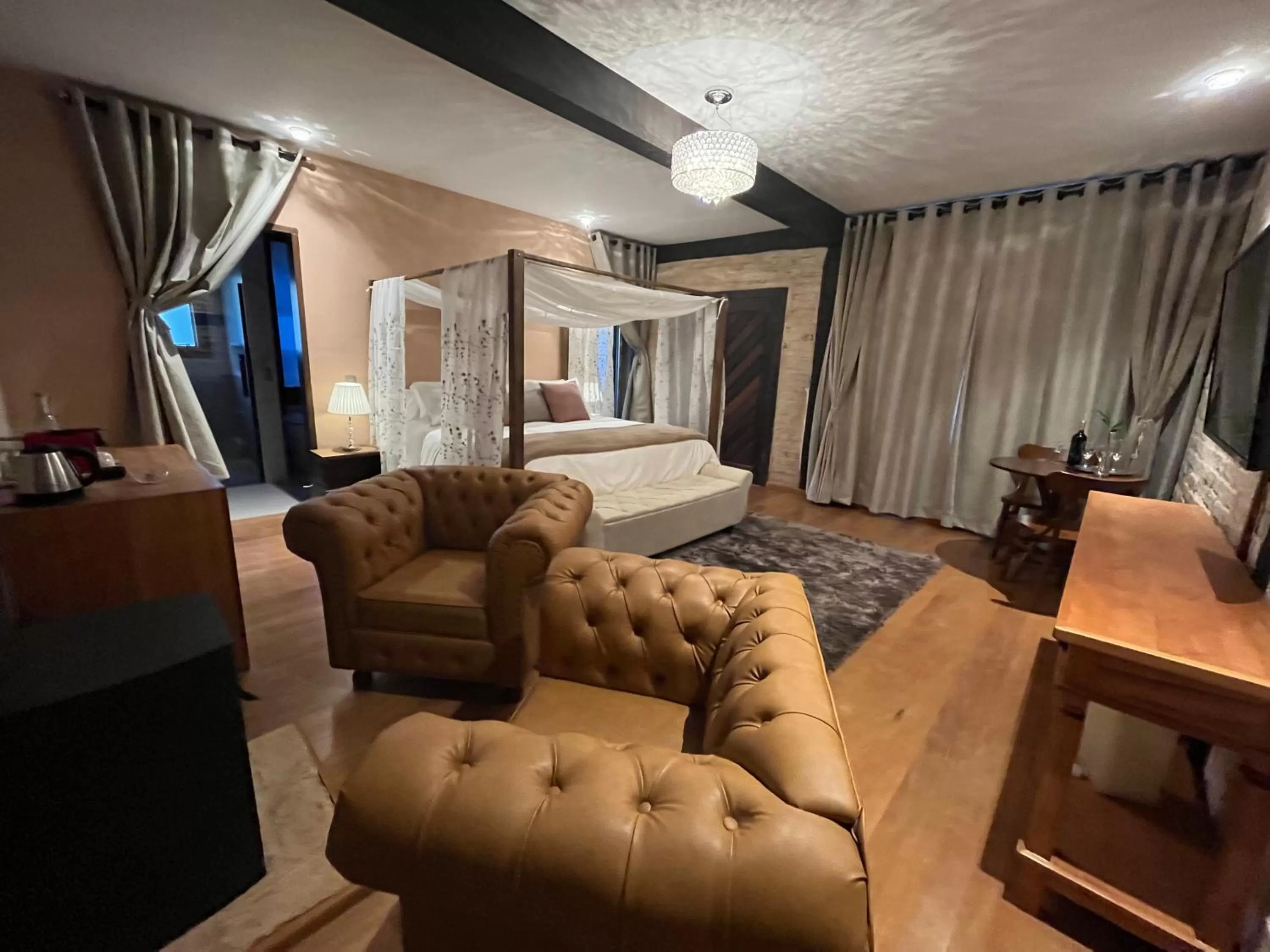 Photo of the whole room, Seating Area in Pousada Dona Bendita