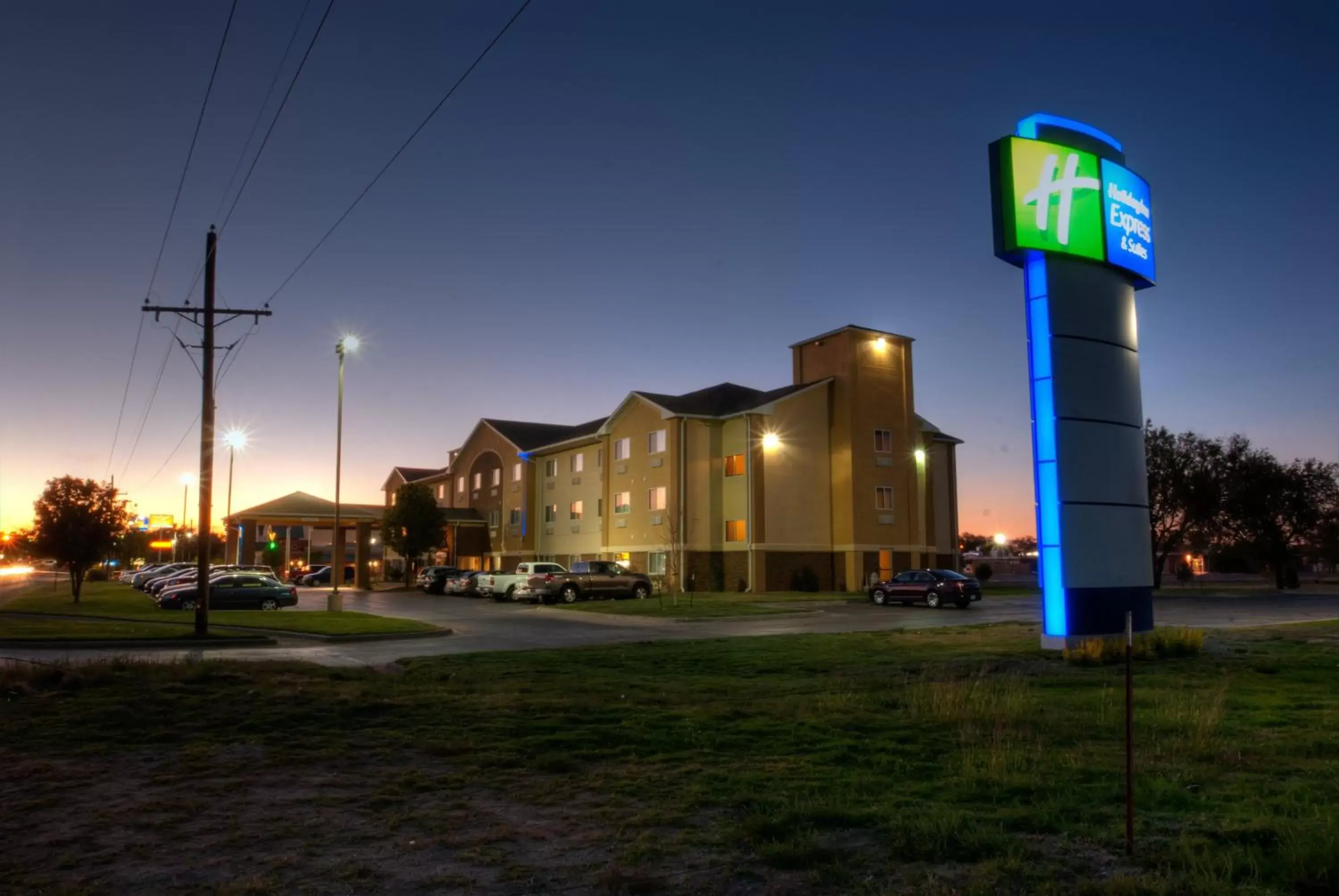 Property Building in Holiday Inn Express - Canyon, an IHG Hotel