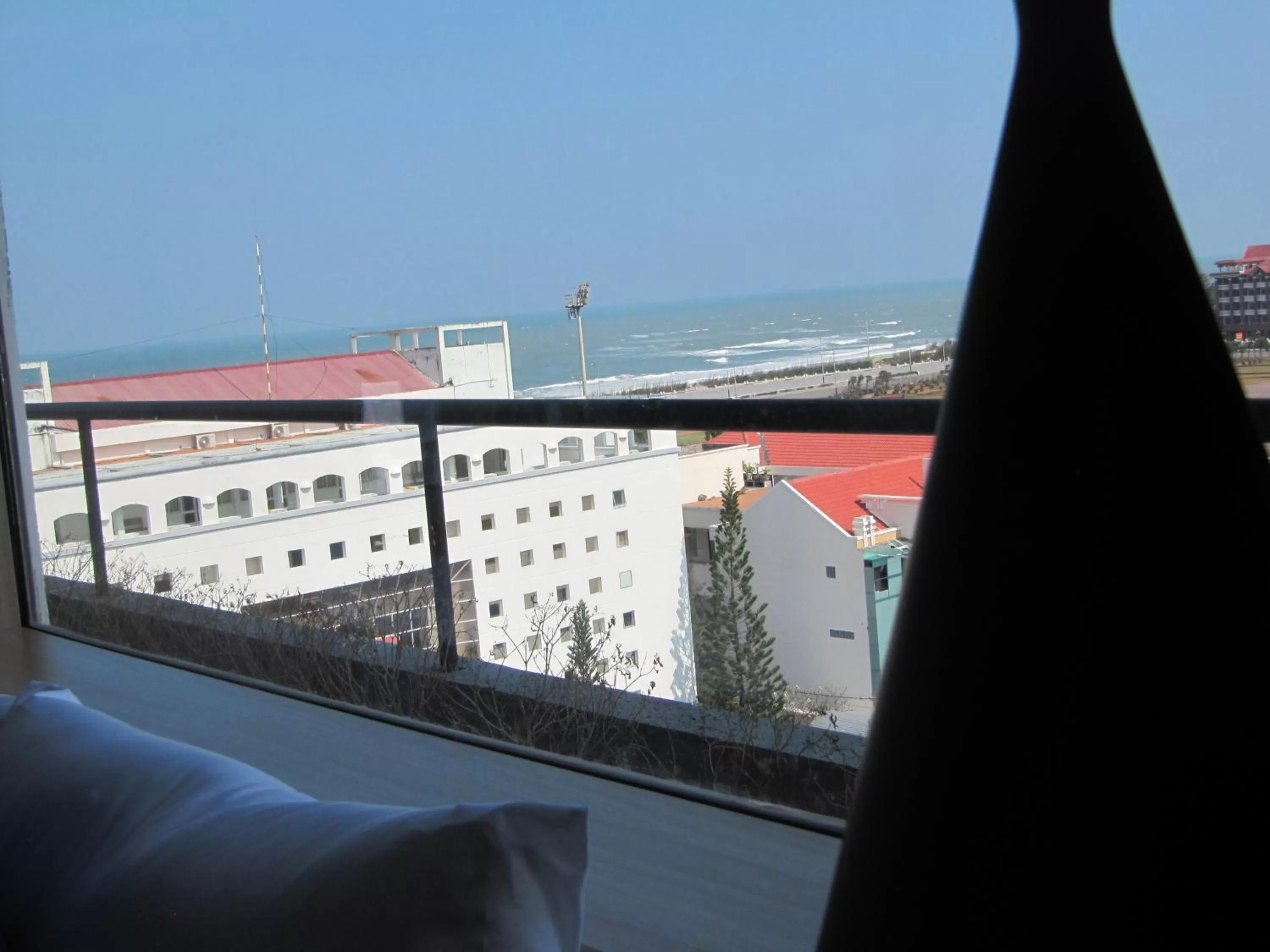 Property building in Khách Sạn Hiệp Yến