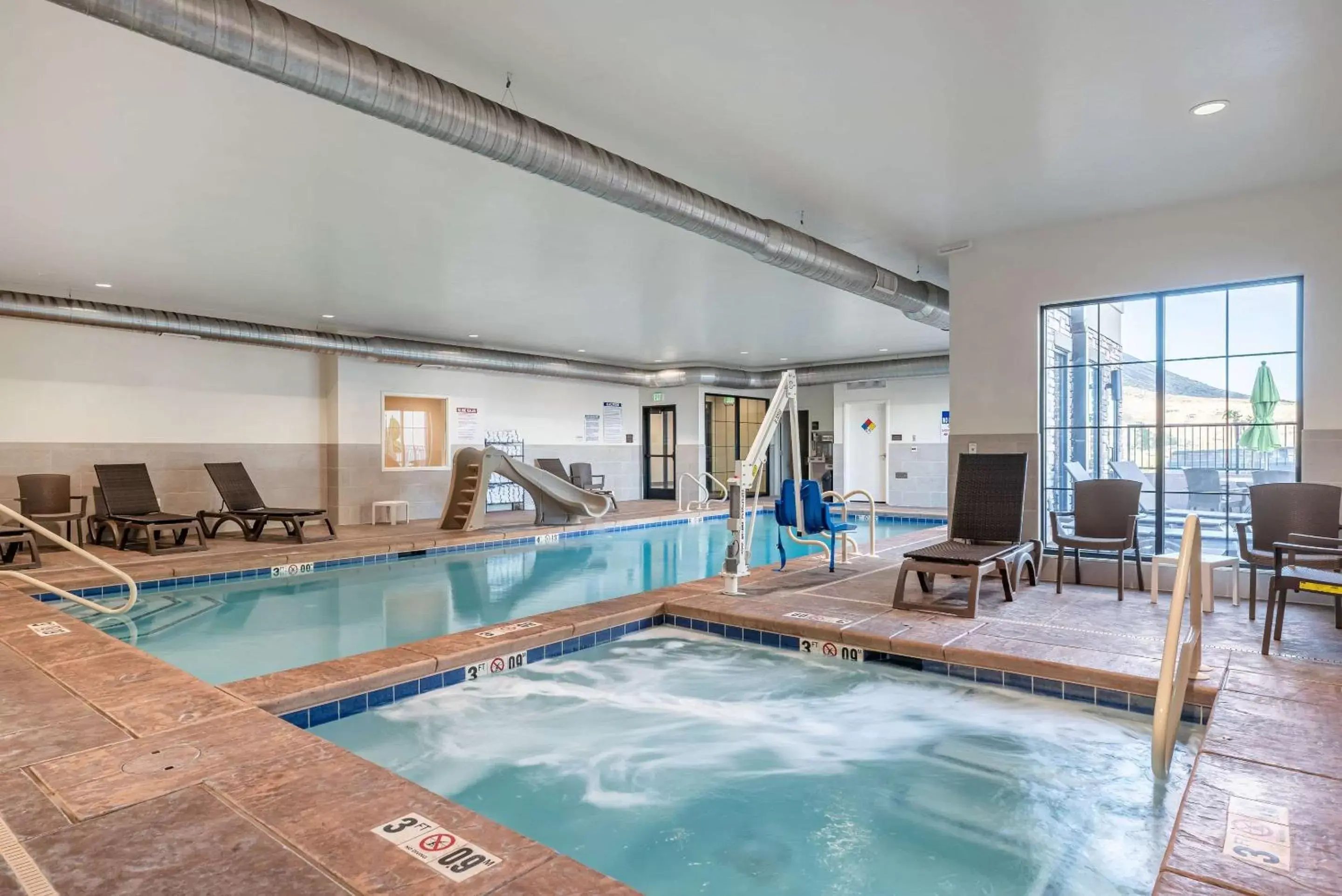 On site, Swimming Pool in Comfort Inn & Suites Zion Park Area