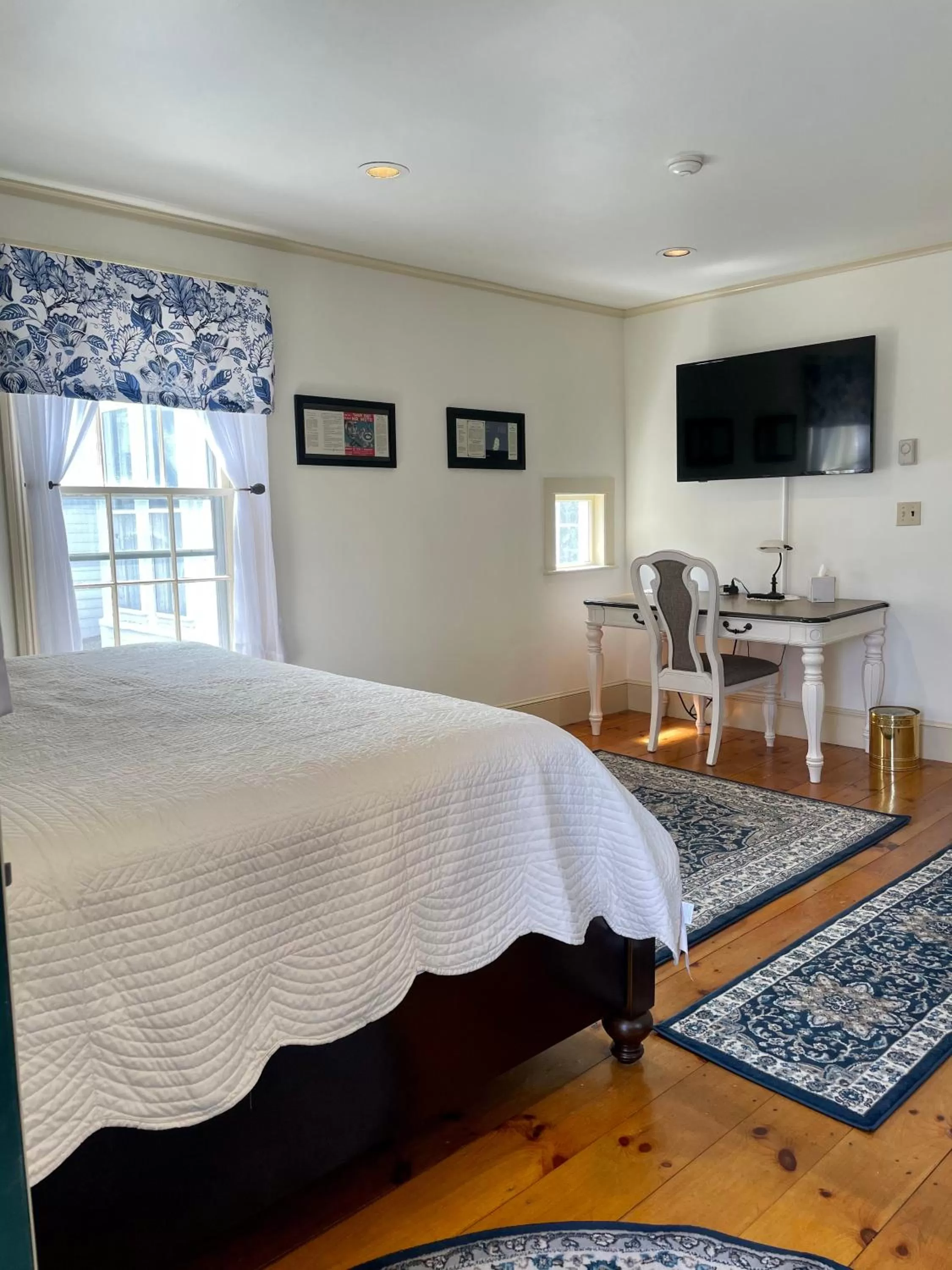 Bed in Clark Currier Inn