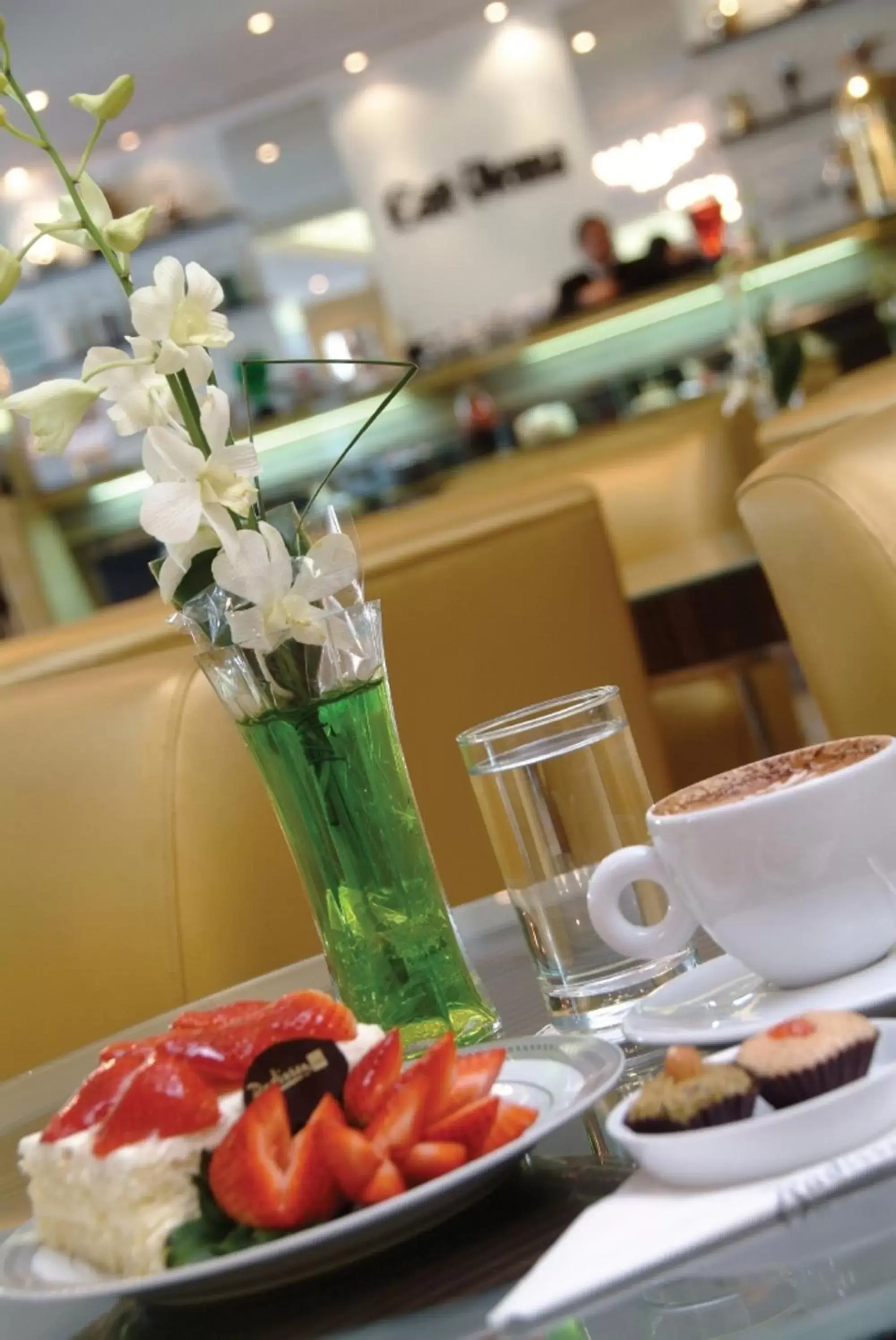 Food, Restaurant/Places to Eat in Radisson Blu Hotel, Riyadh