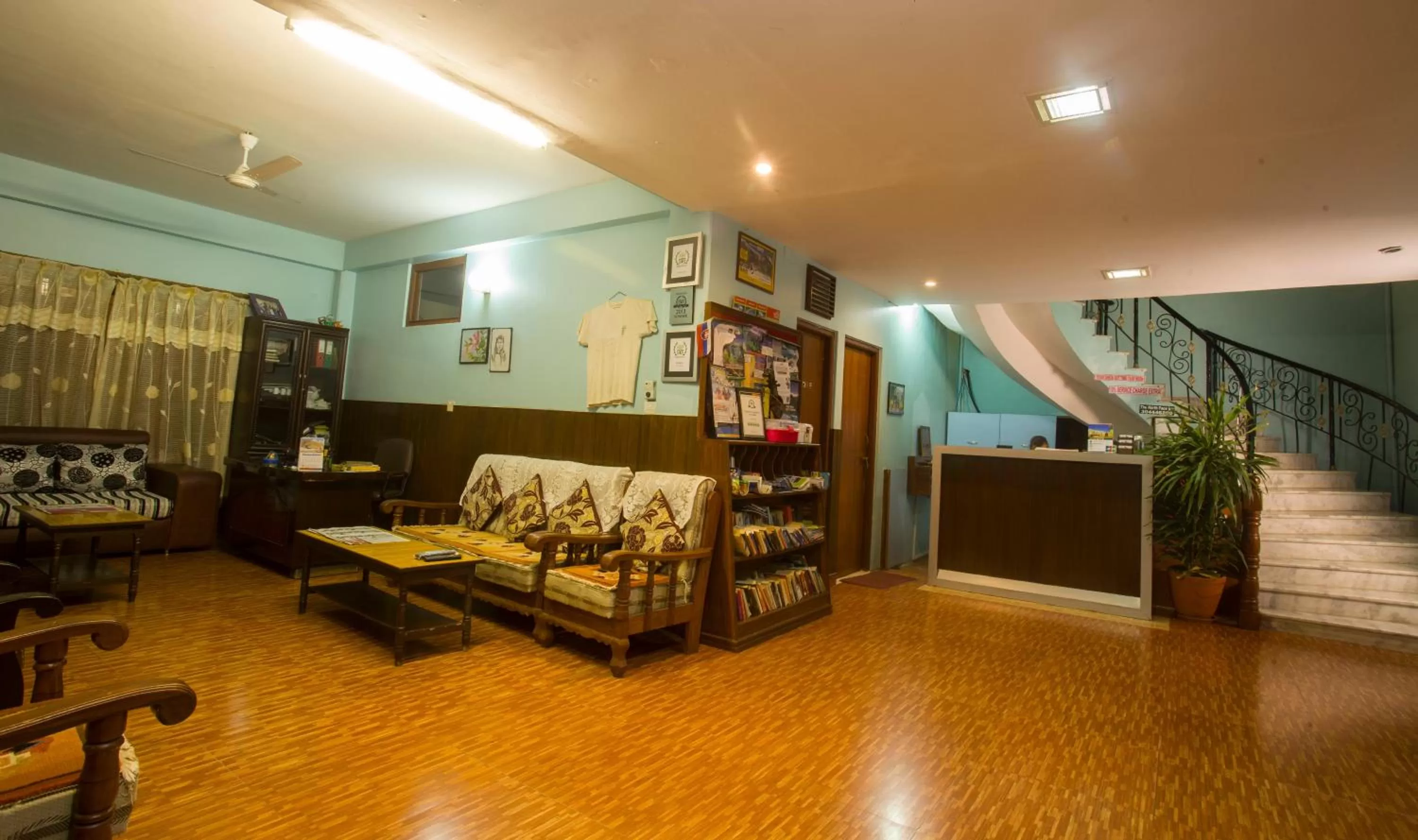 Lobby or reception in The North Face Inn