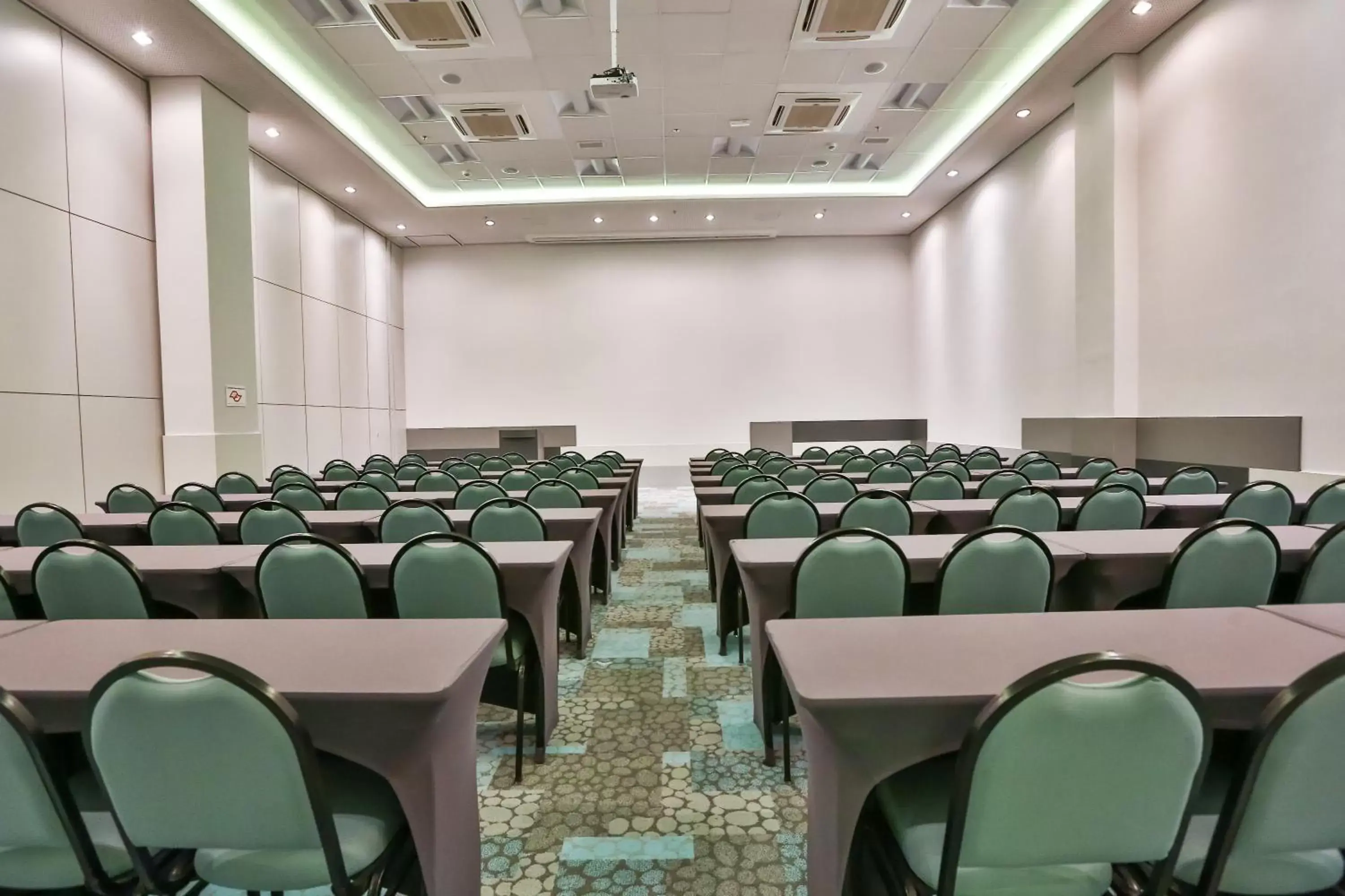 Meeting/conference room in Go Inn Santo André