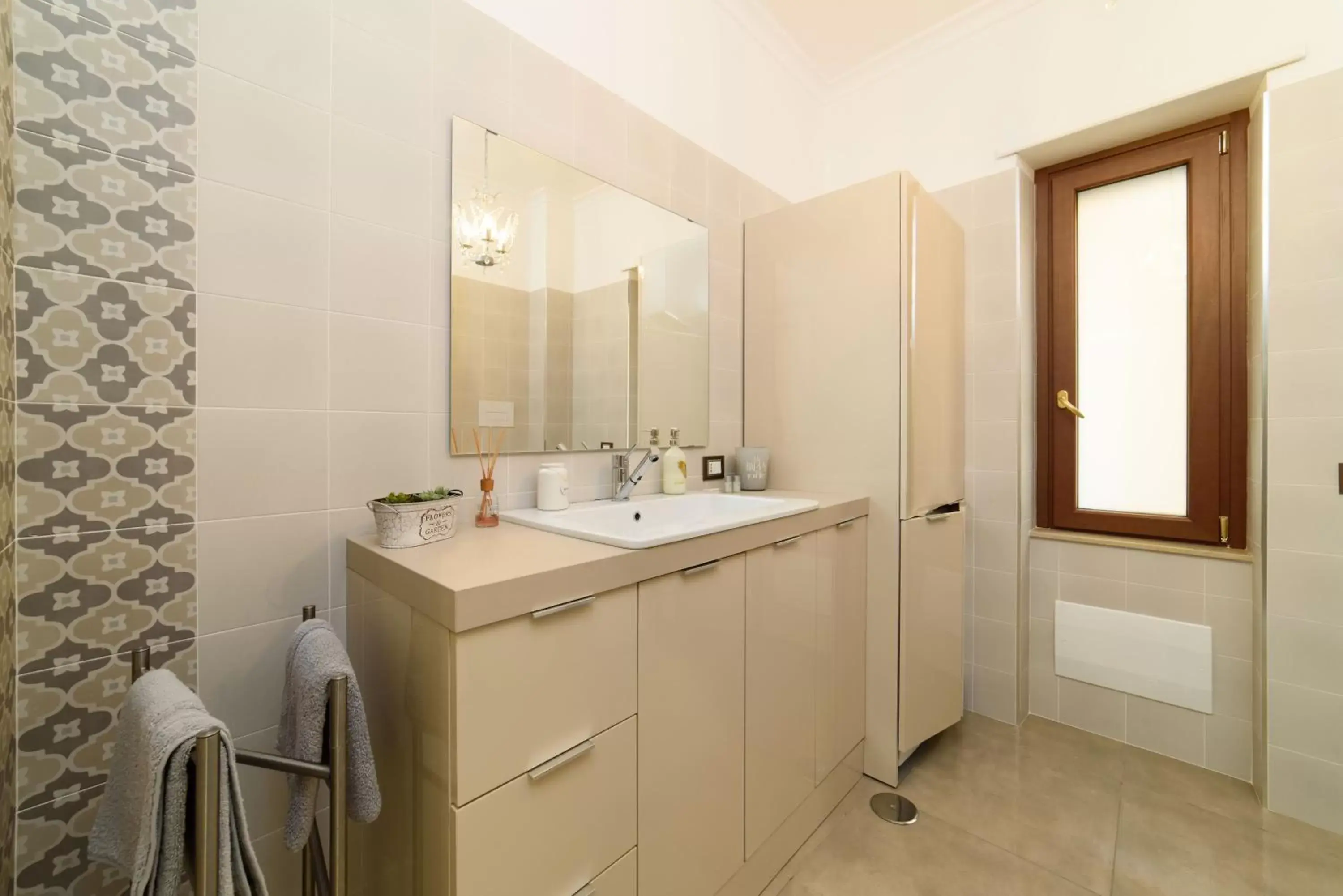 Bathroom in HomeAway Salerno