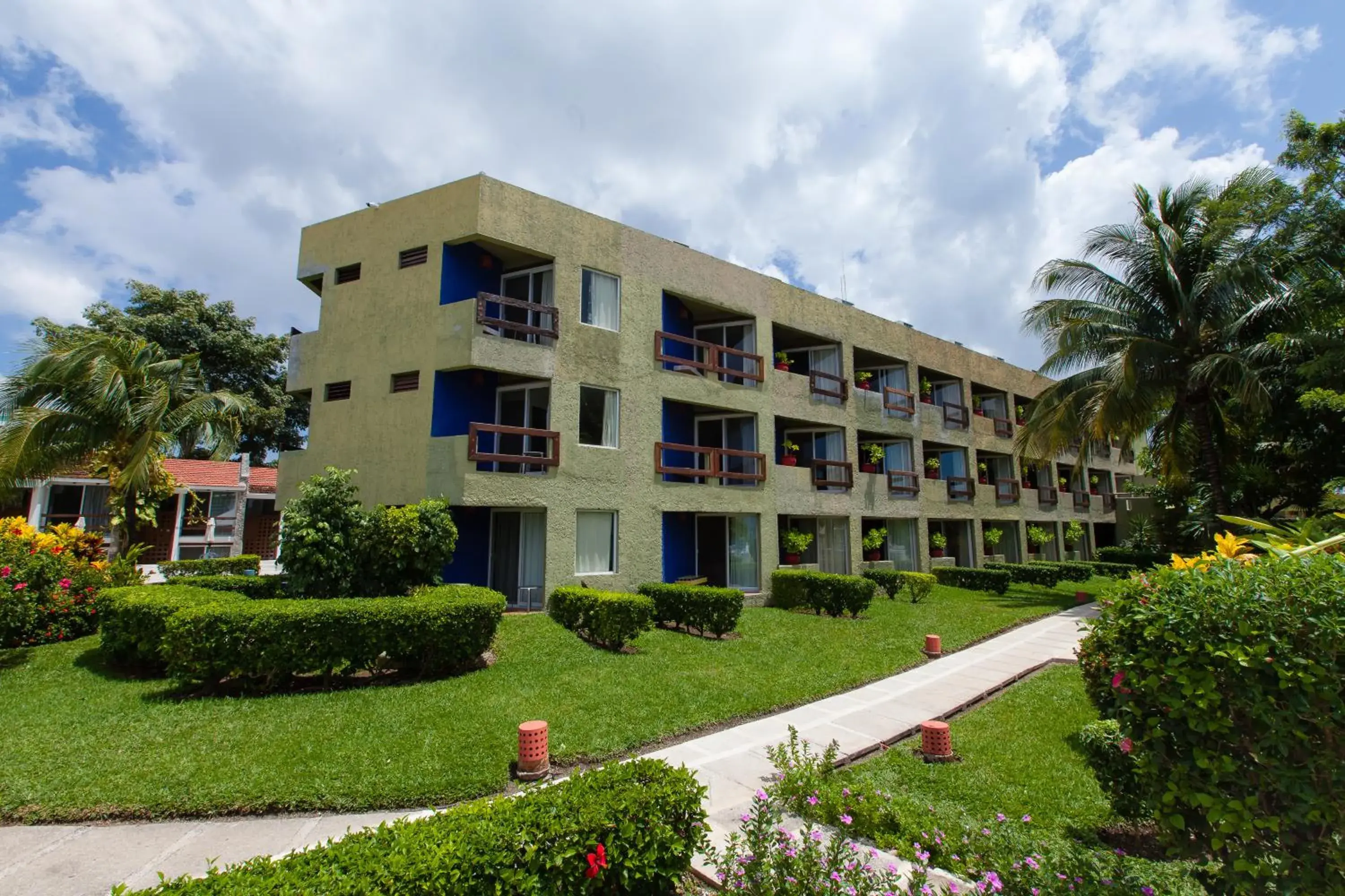 Facade/entrance, Property Building in Casa del Mar Cozumel Hotel & Dive Resort
