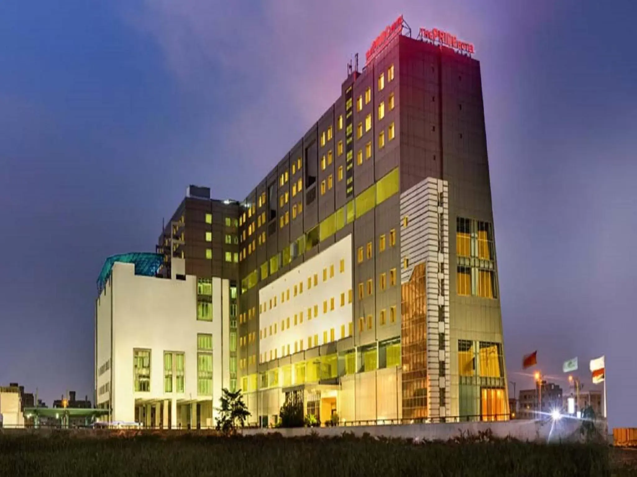 Property building in Pride Plaza Hotel, Kolkata Property building in Pride Plaza Hotel, Kolkata