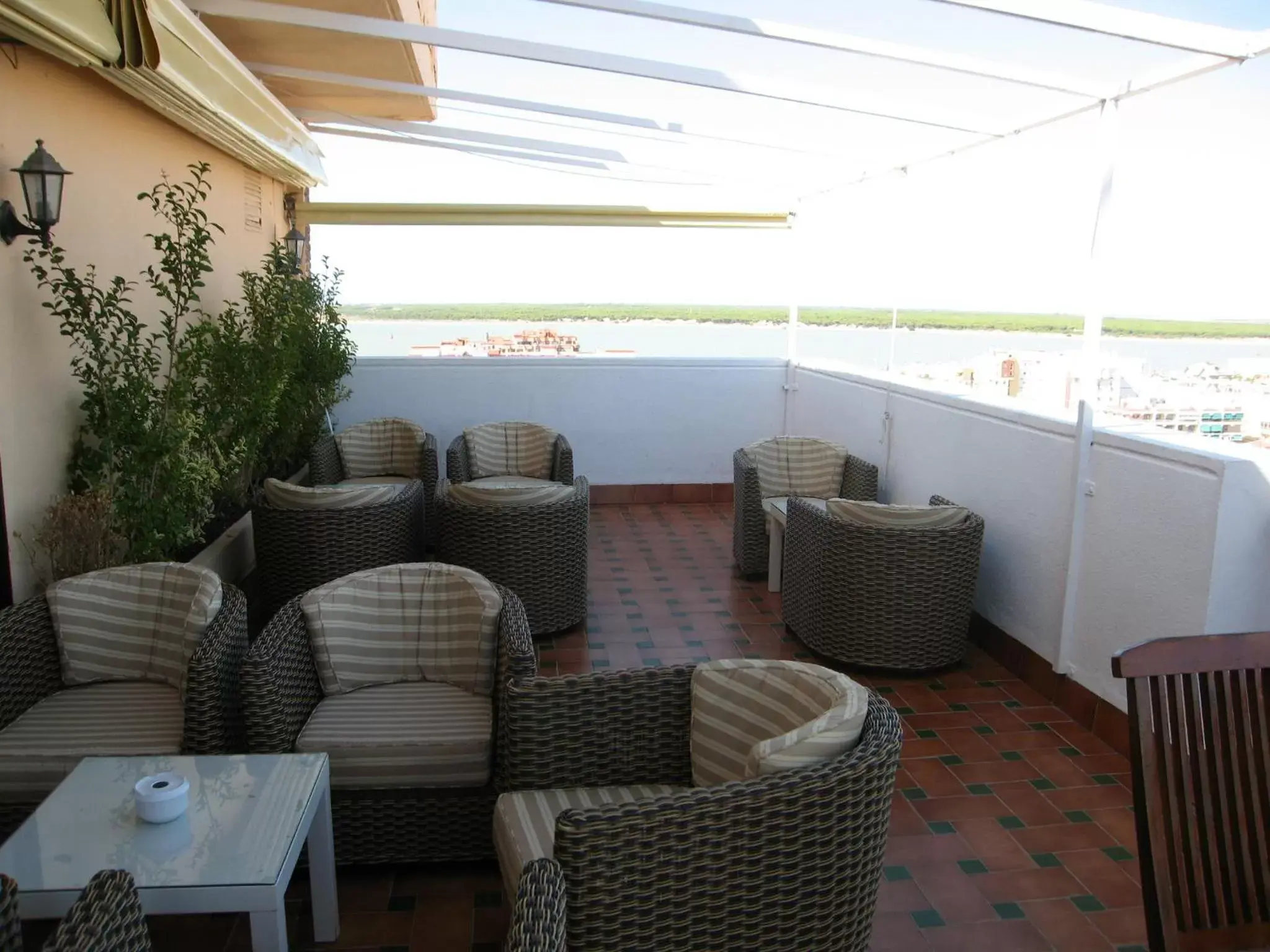 Balcony/Terrace in Hotel Guadalquivir