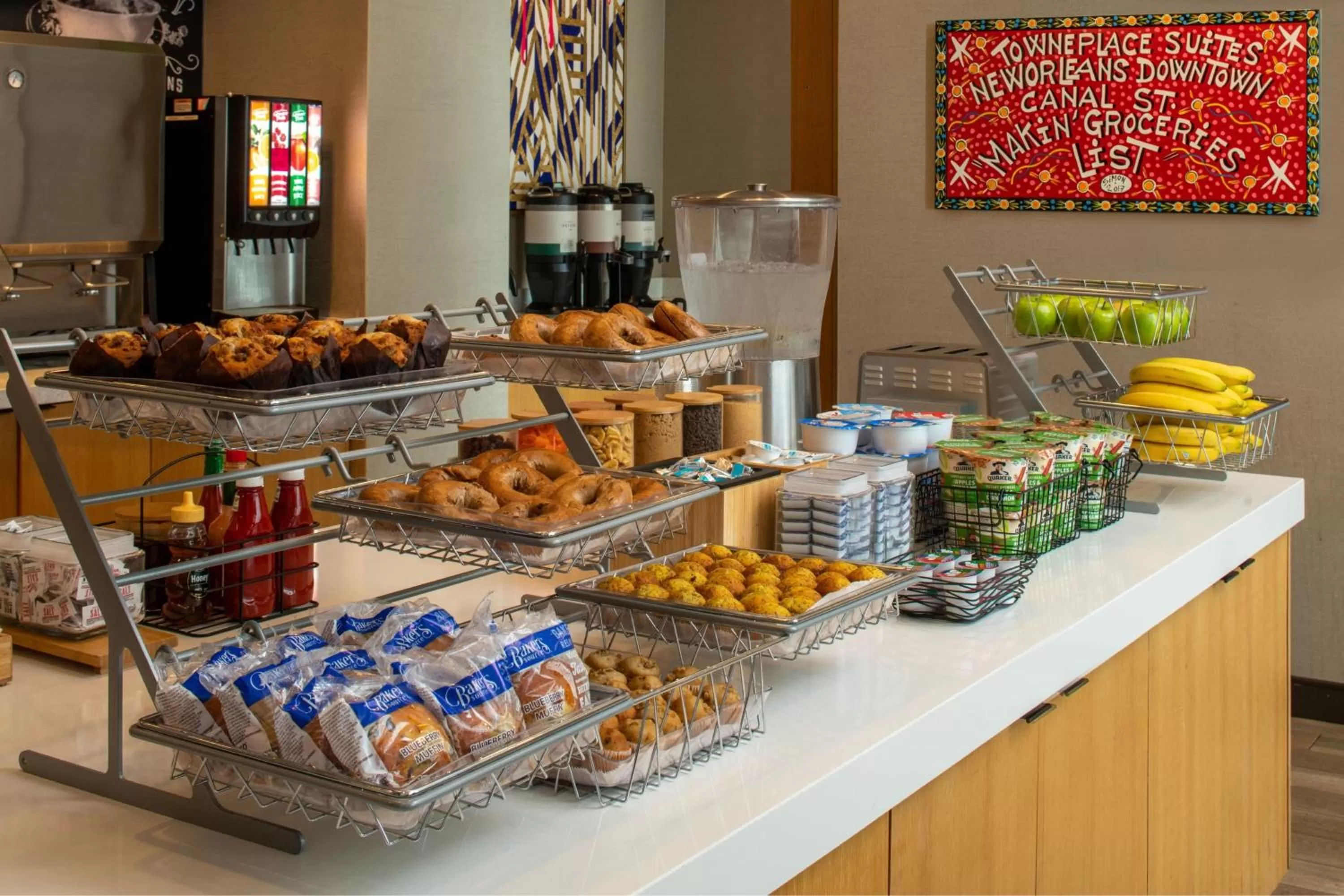 Breakfast in TownePlace Suites by Marriott New Orleans Downtown/Canal Street