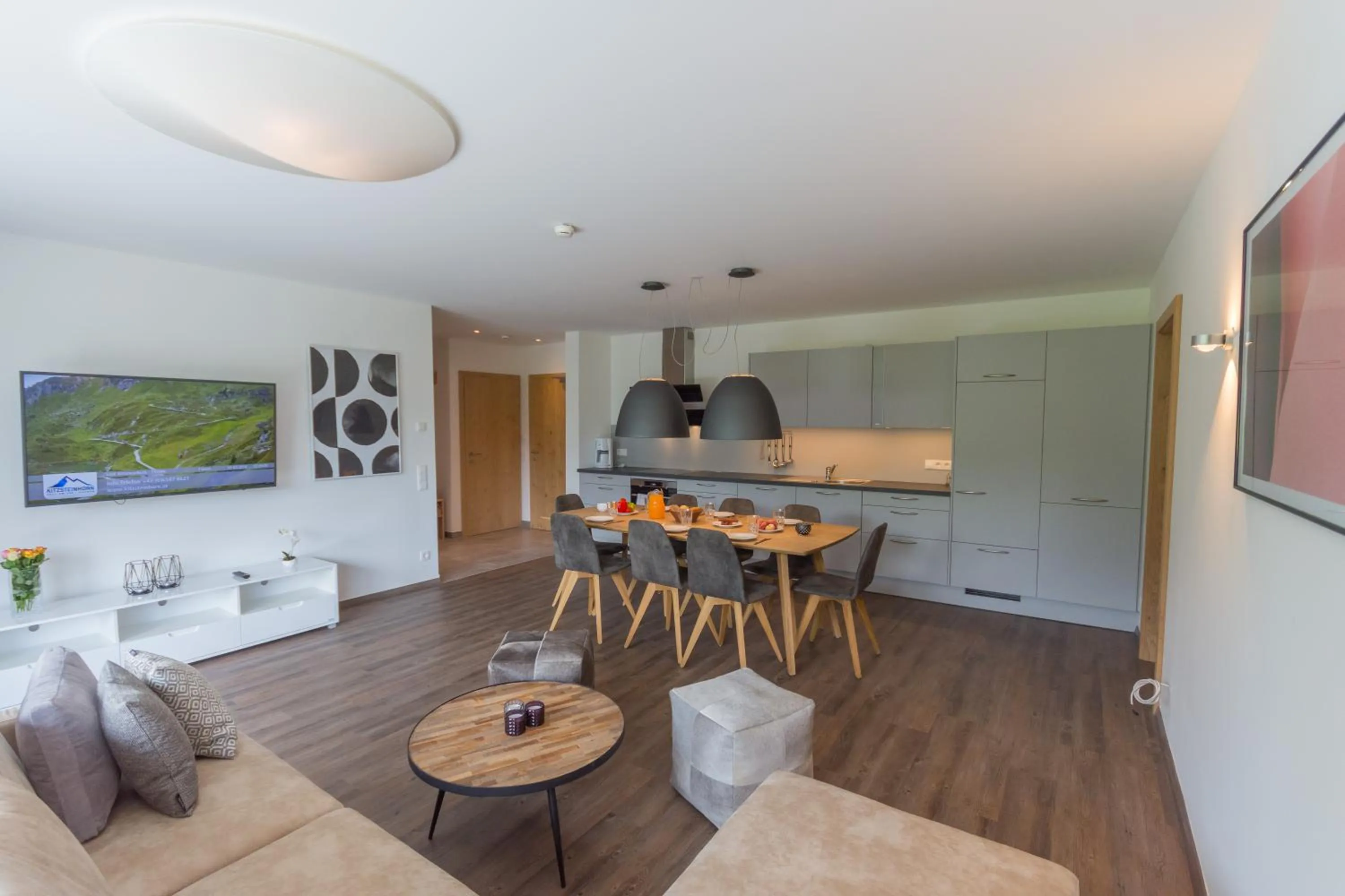 TV and multimedia, Dining Area in Schönblick Residence - Absolut Alpine Apartments