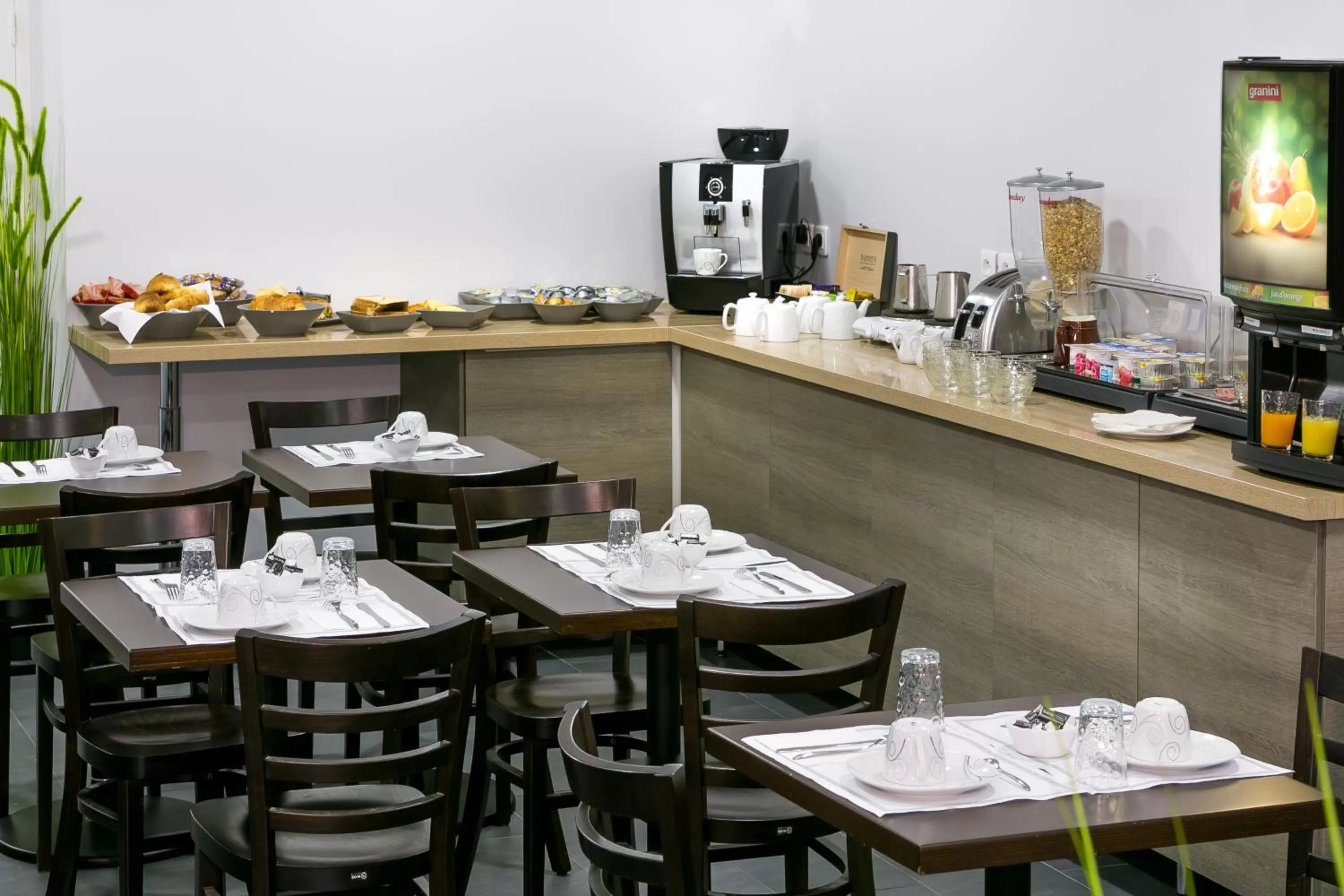 Continental breakfast in Hotel Foch Nancy Gare