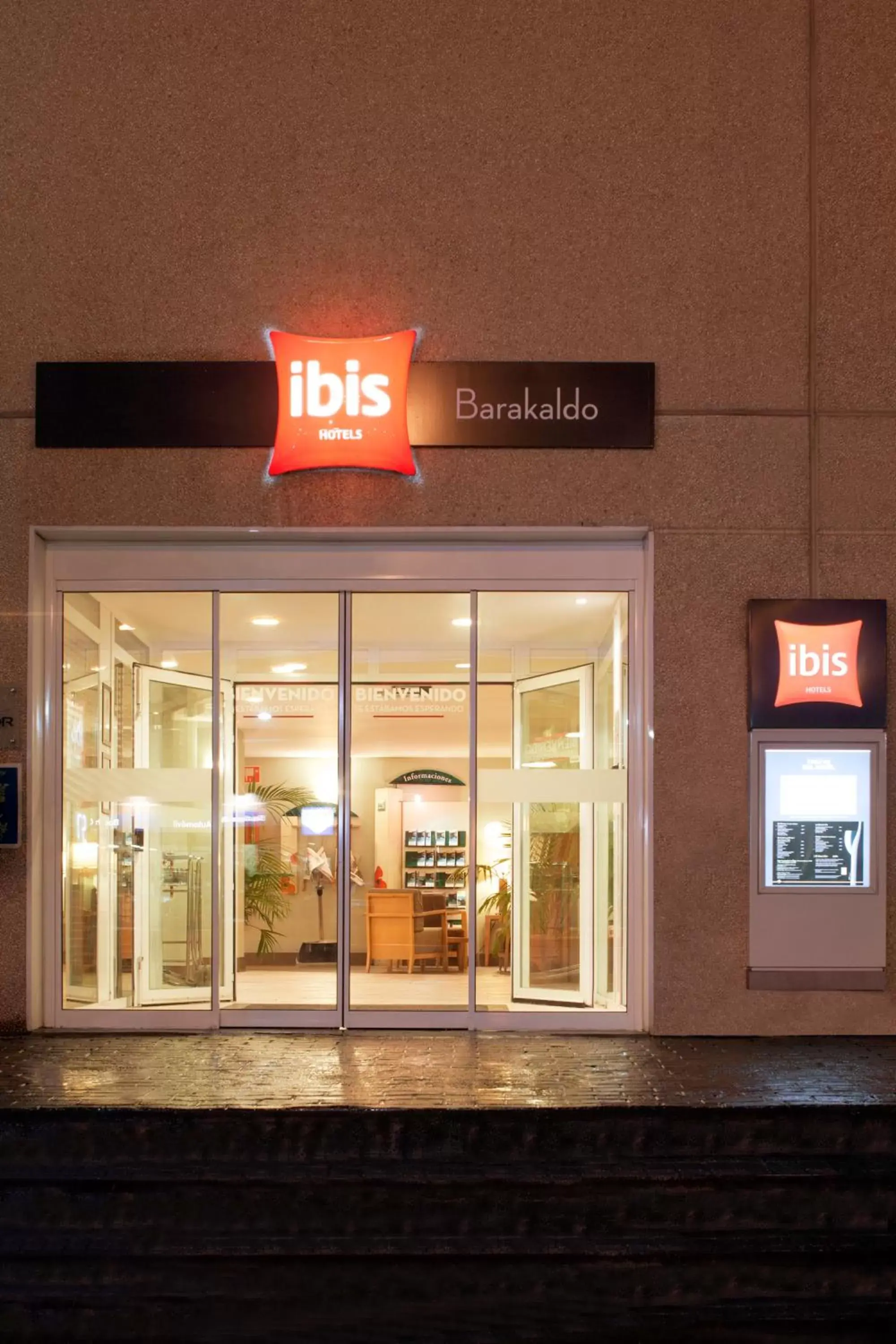 Facade/entrance in Ibis Bilbao Barakaldo