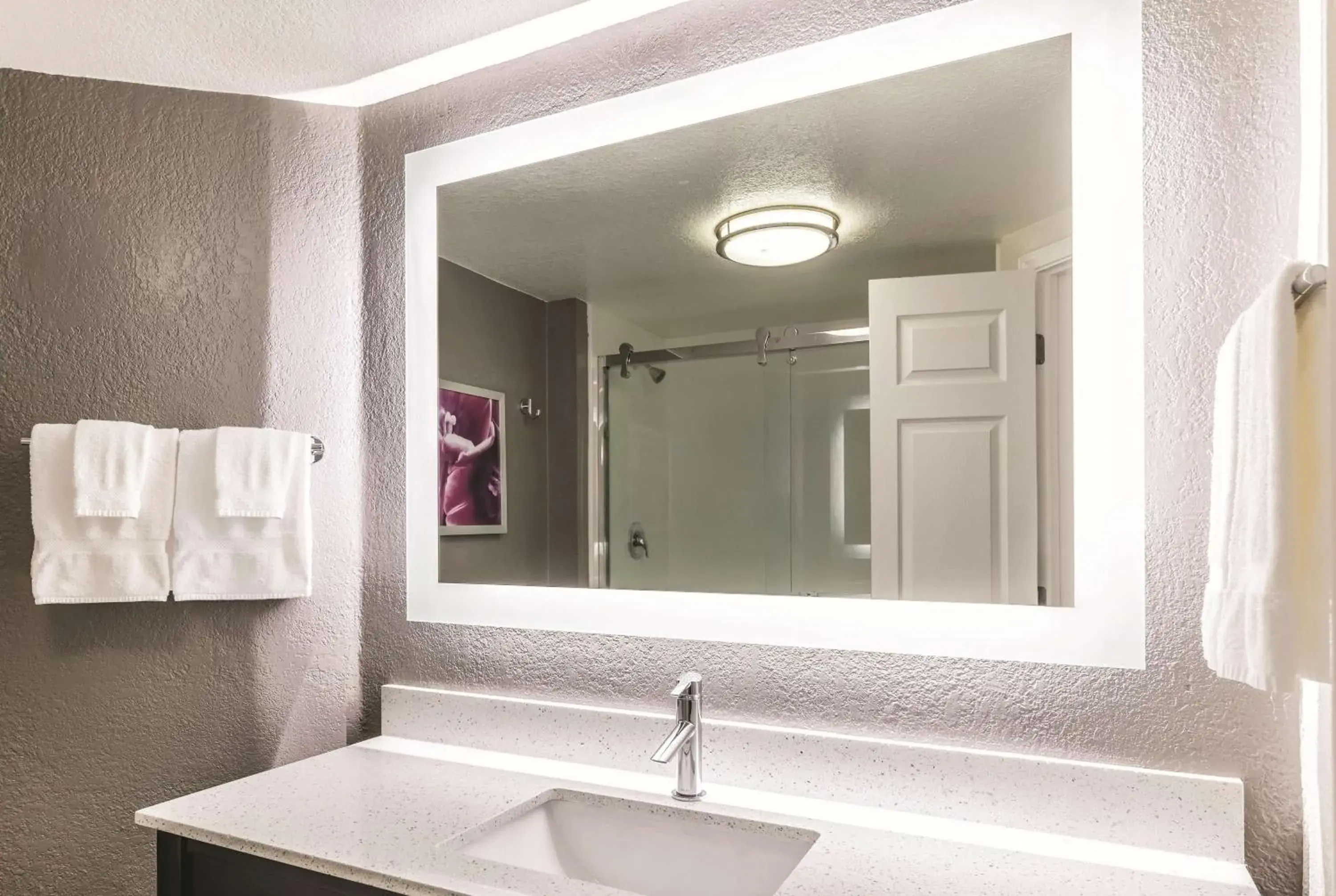 Photo of the whole room, Bathroom in La Quinta by Wyndham Austin Airport