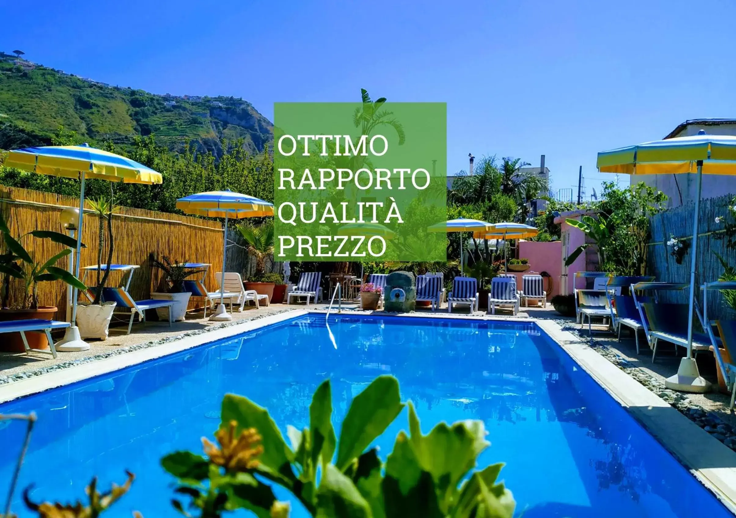 Swimming pool in Hotel Casa Nicola