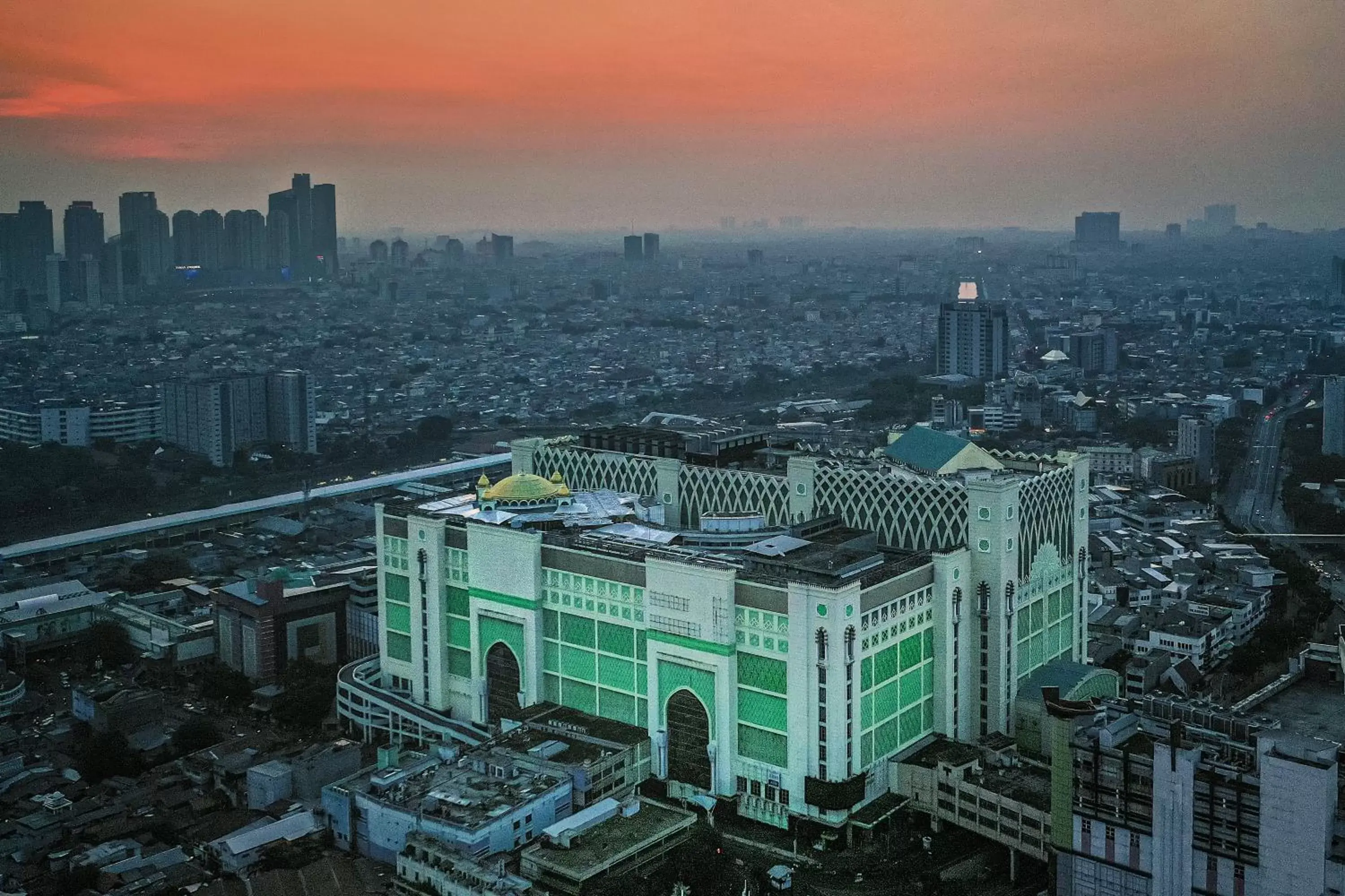 Shopping Area, Bird's-eye View in Ashley Wahid Hasyim Jakarta