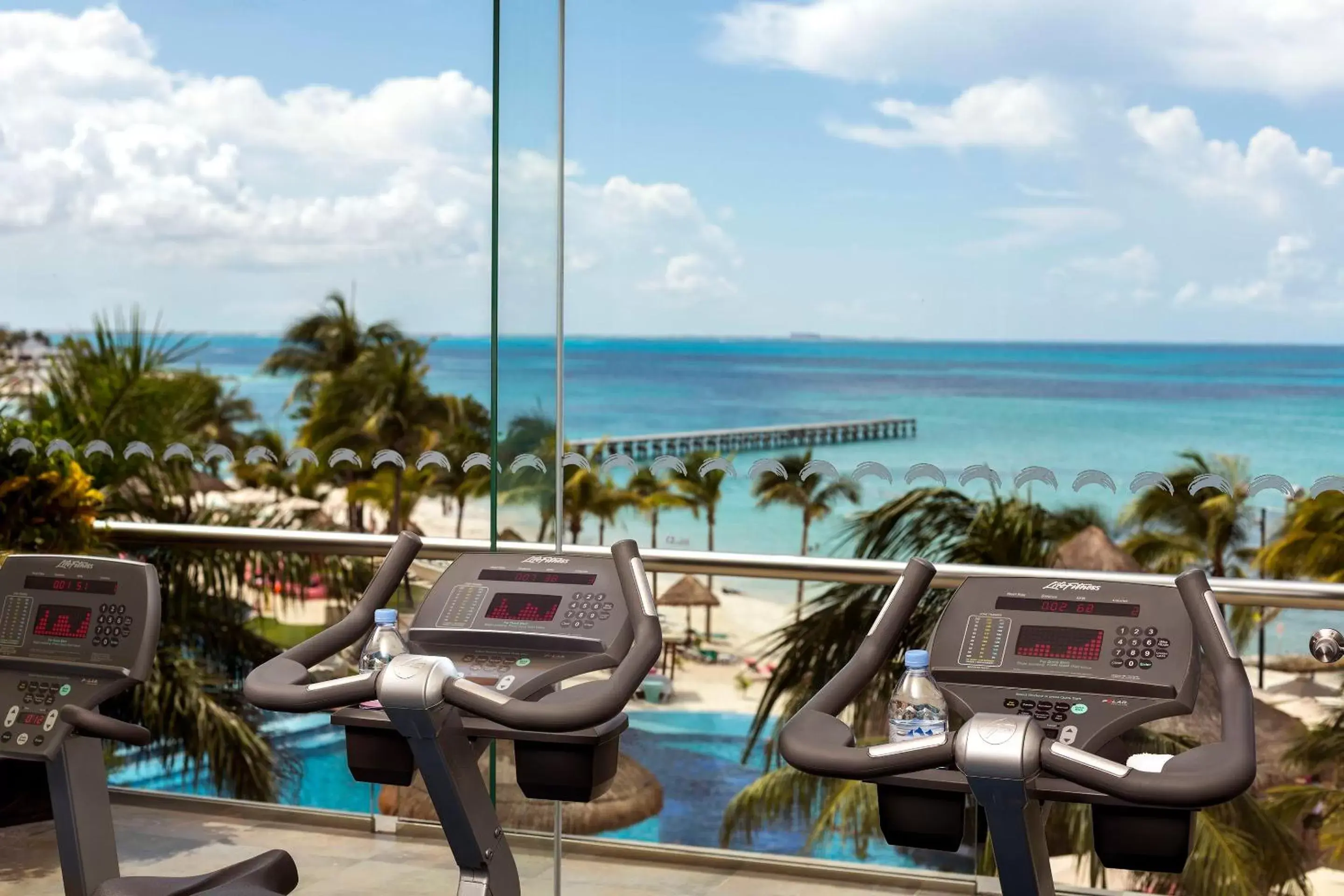 Fitness centre/facilities, Sea View in Grand Fiesta Americana Coral Beach Cancun - All Inclusive