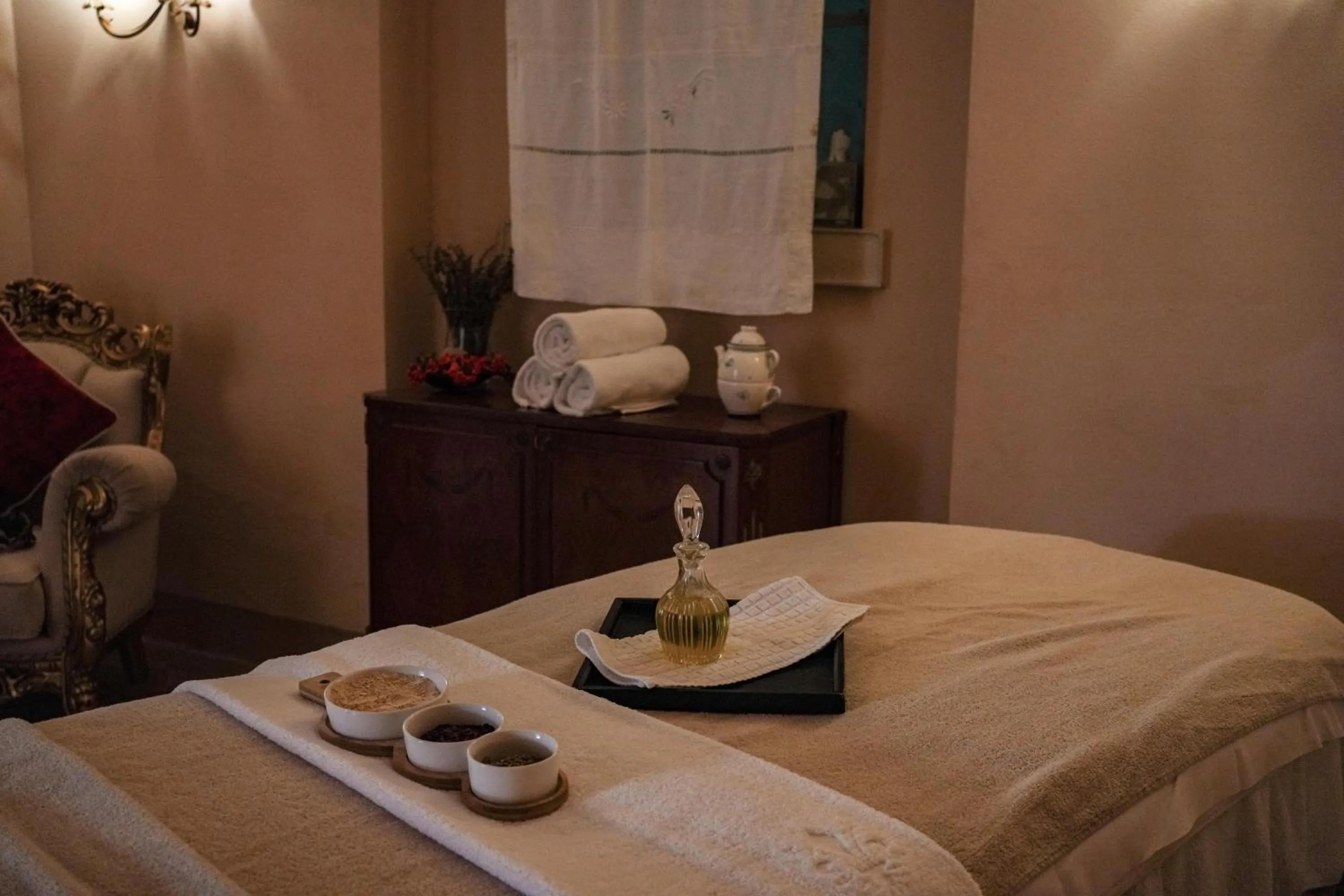 Spa and wellness centre/facilities, Bed in Il Falconiere Relais & Spa