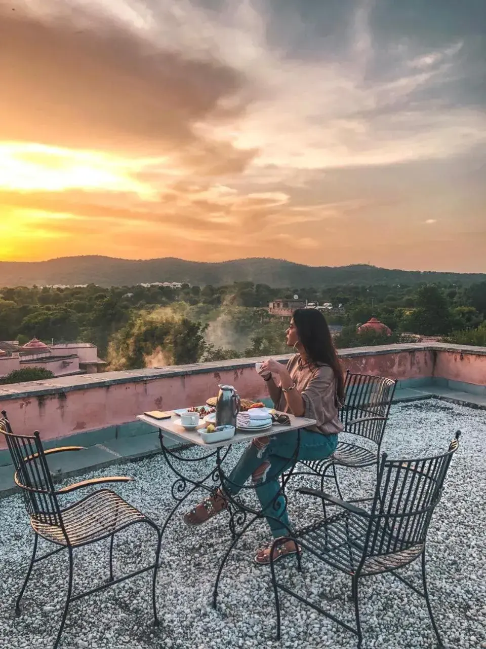 Coffee/tea facilities, Sunrise/Sunset in Tree of Life Resort & Spa Jaipur