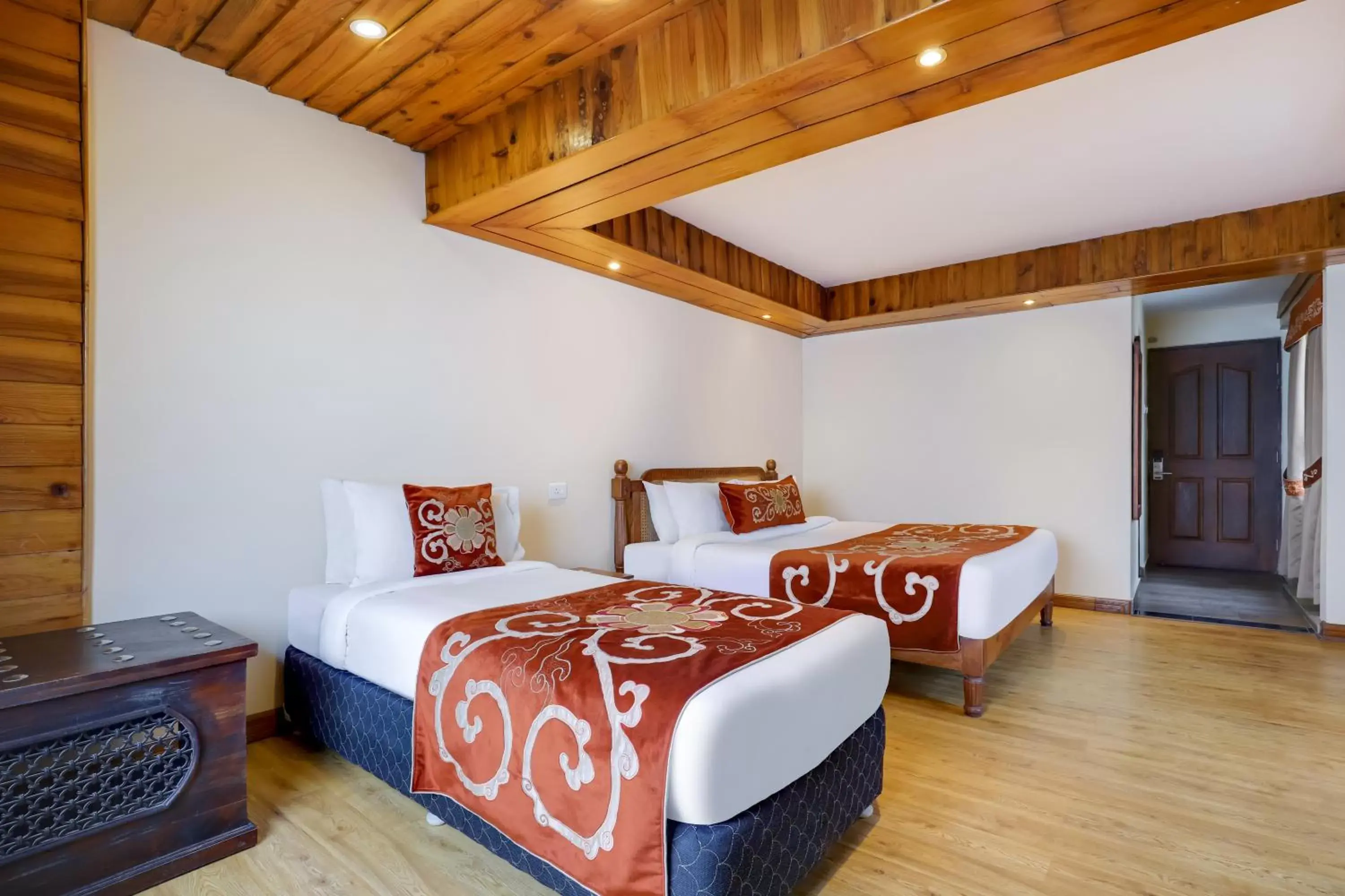 Bed in Summit Hermon Hotel & Spa