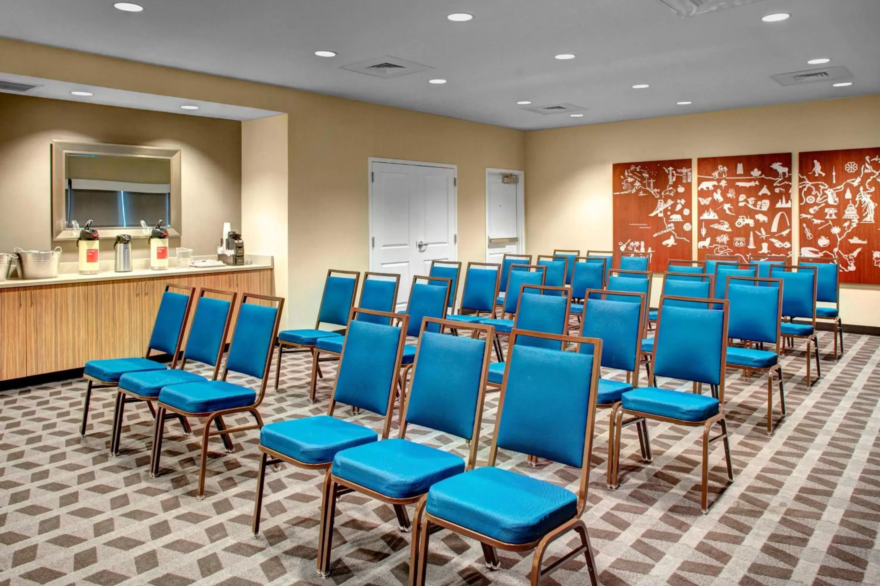 Meeting/conference room in TownePlace Suites by Marriott Macon Mercer University