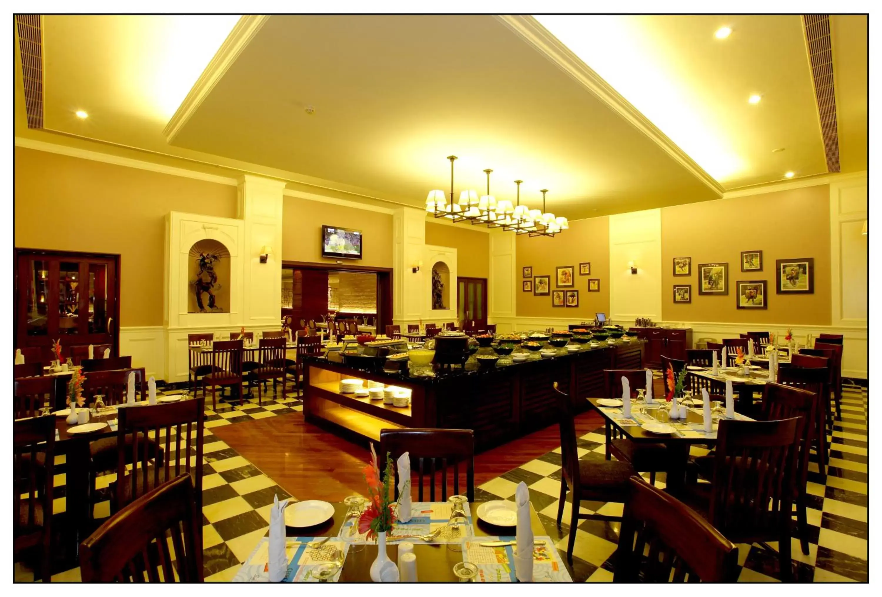 Restaurant/Places to Eat in Sun-n-Sand Shirdi