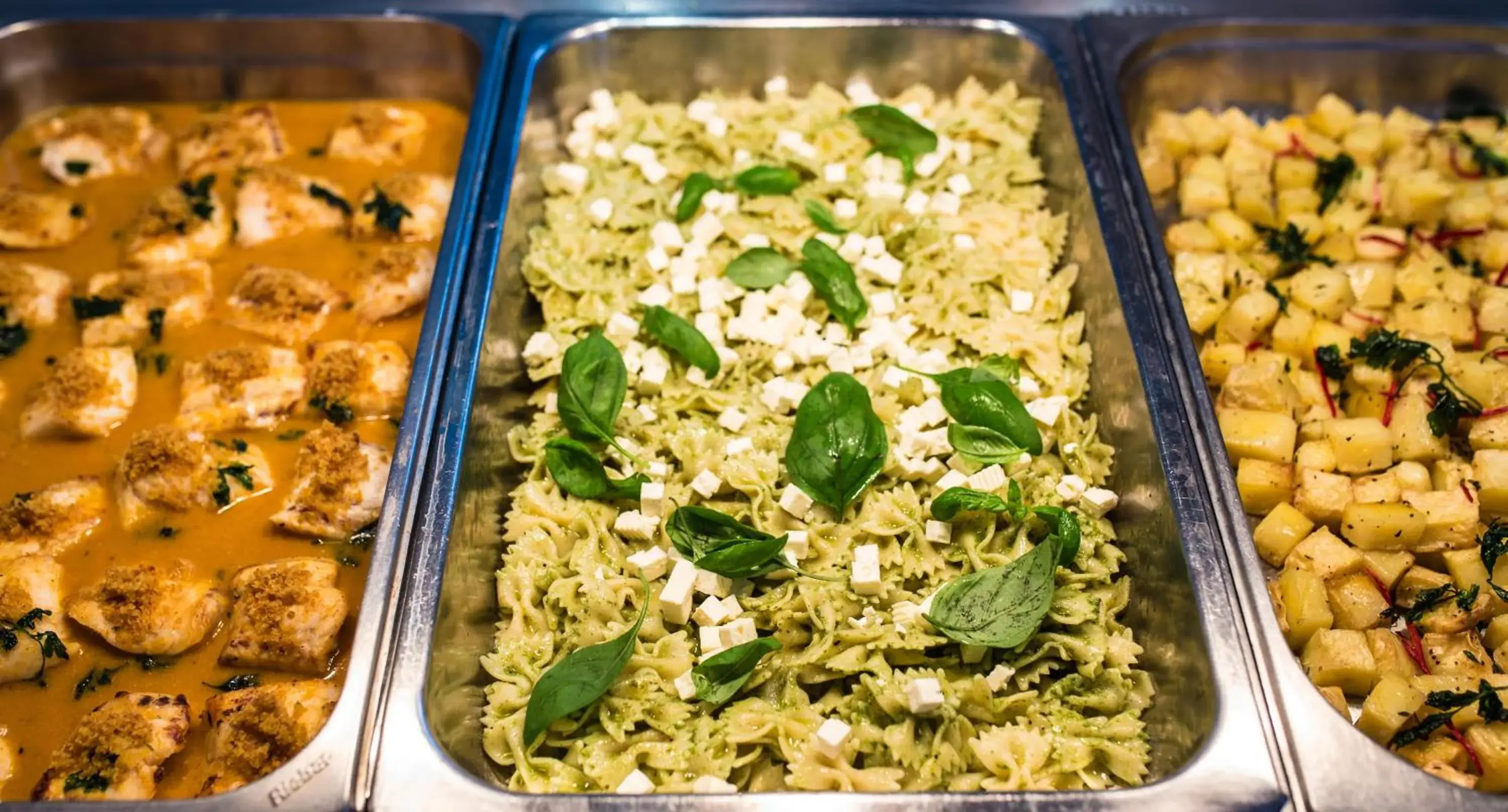 Restaurant/places to eat in The Views Oasis Restaurant/places to eat in The Views Oasis