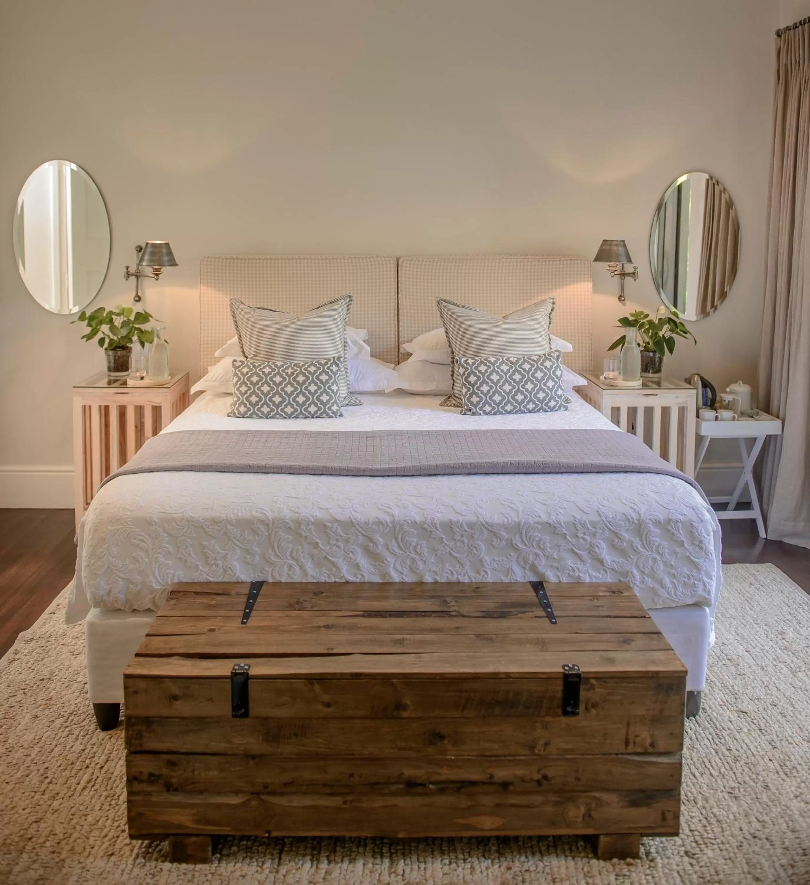 Bed in Torburnlea Homestead Luxury Accommodation