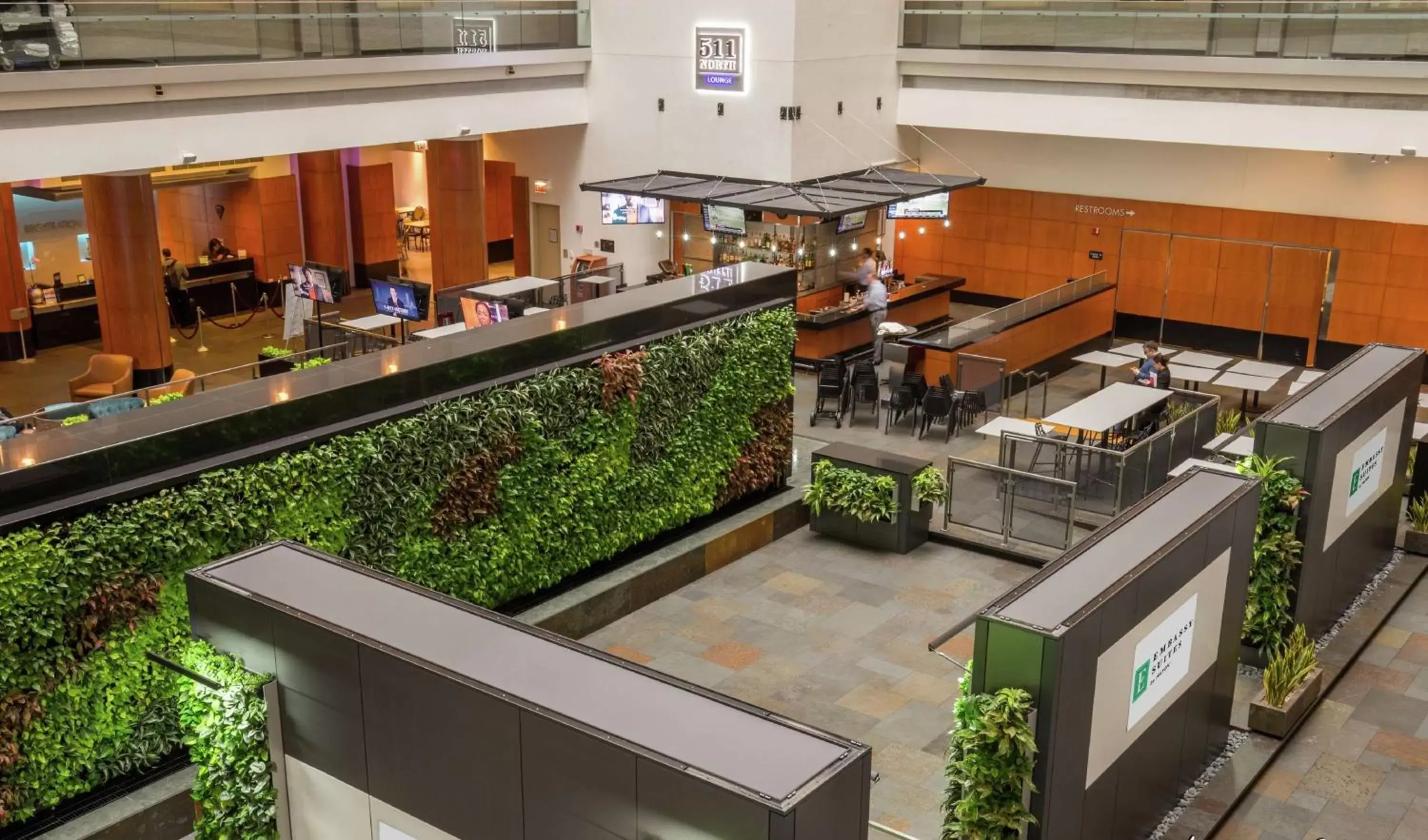 Lobby or reception in Embassy Suites by Hilton Chicago Downtown Magnificent Mile