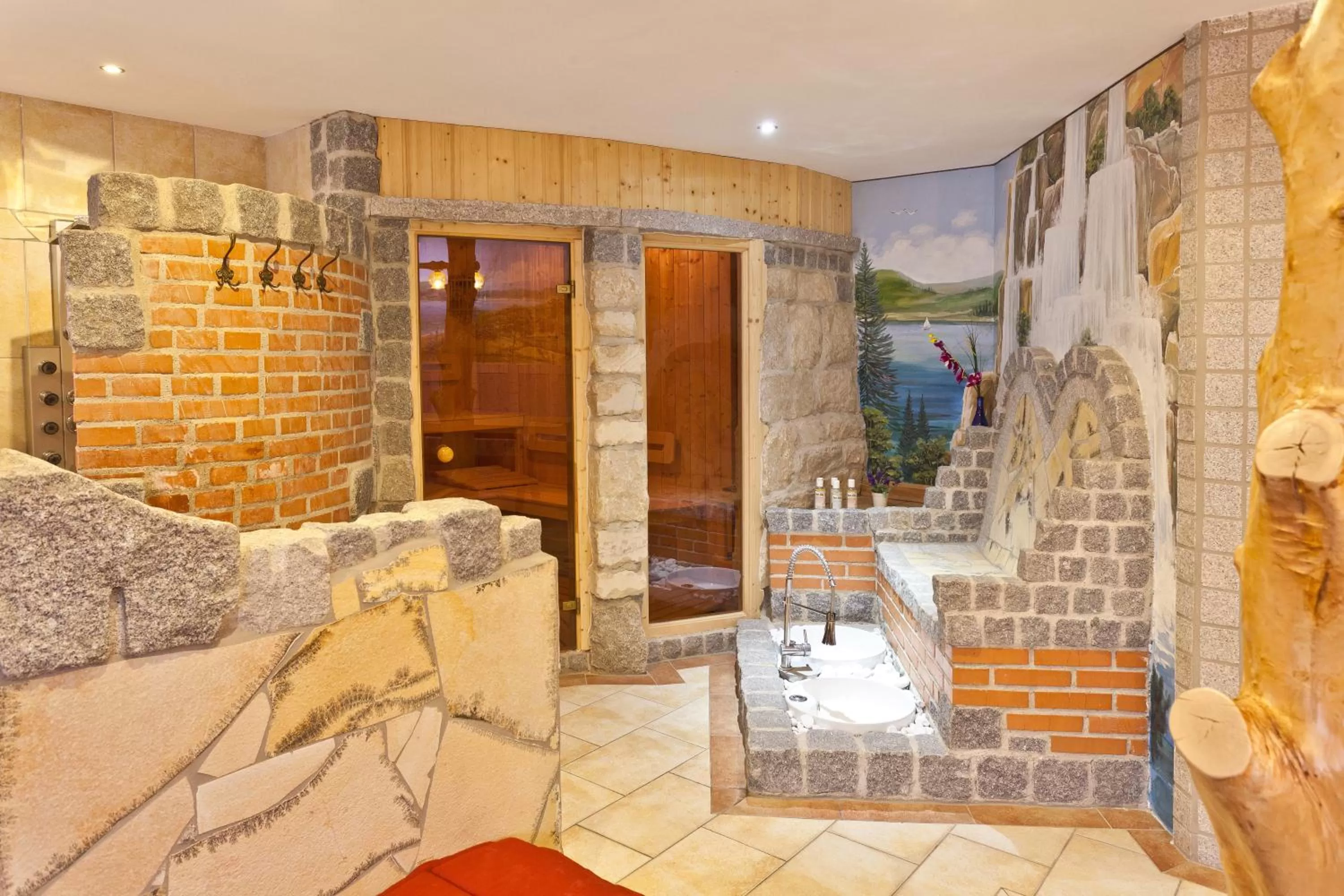 Spa and wellness centre/facilities in Seebauer-Hotel Die Ente von Wassertrüdingen