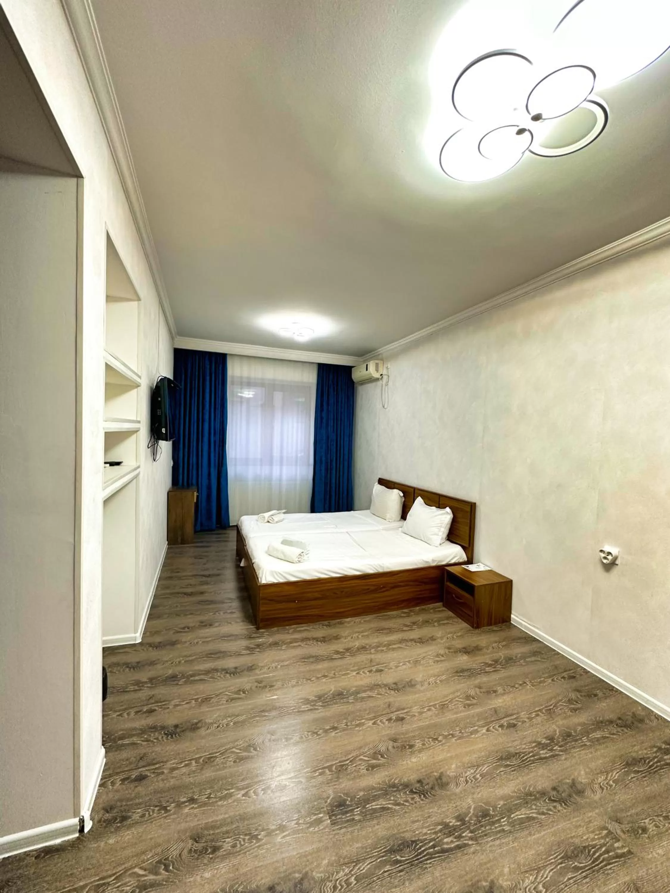 Bedroom, Bed in Metekhi View Hotel