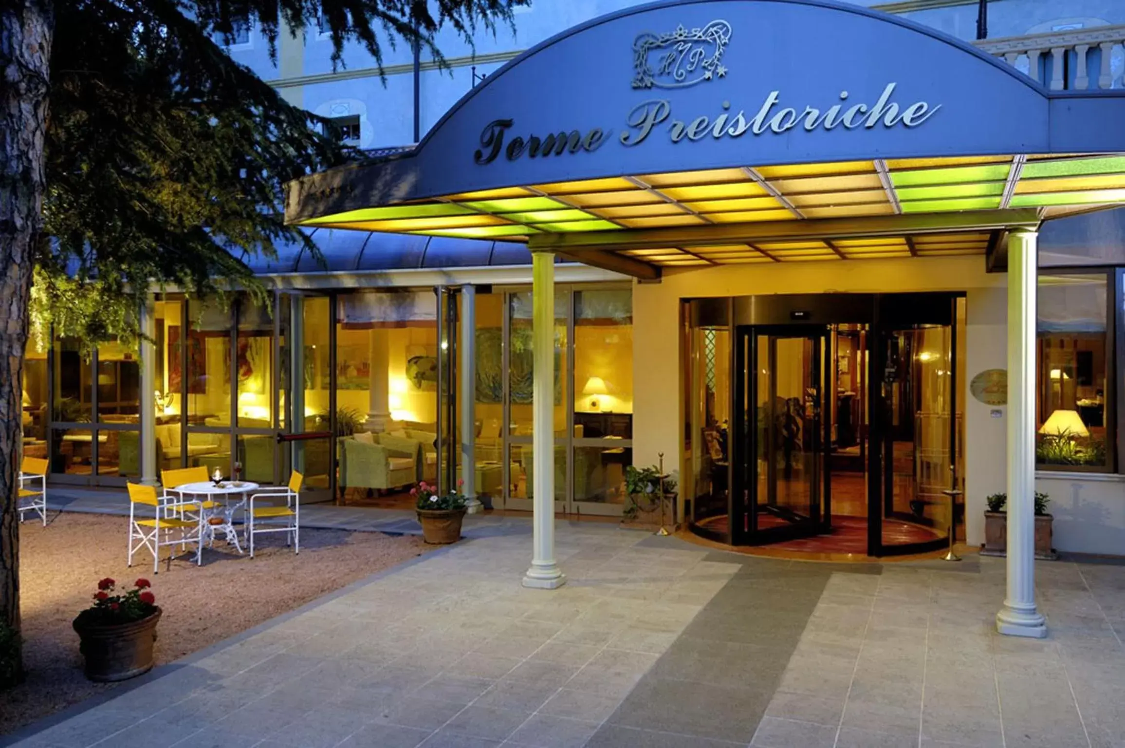 Facade/entrance in Terme Preistoriche Resort & Spa