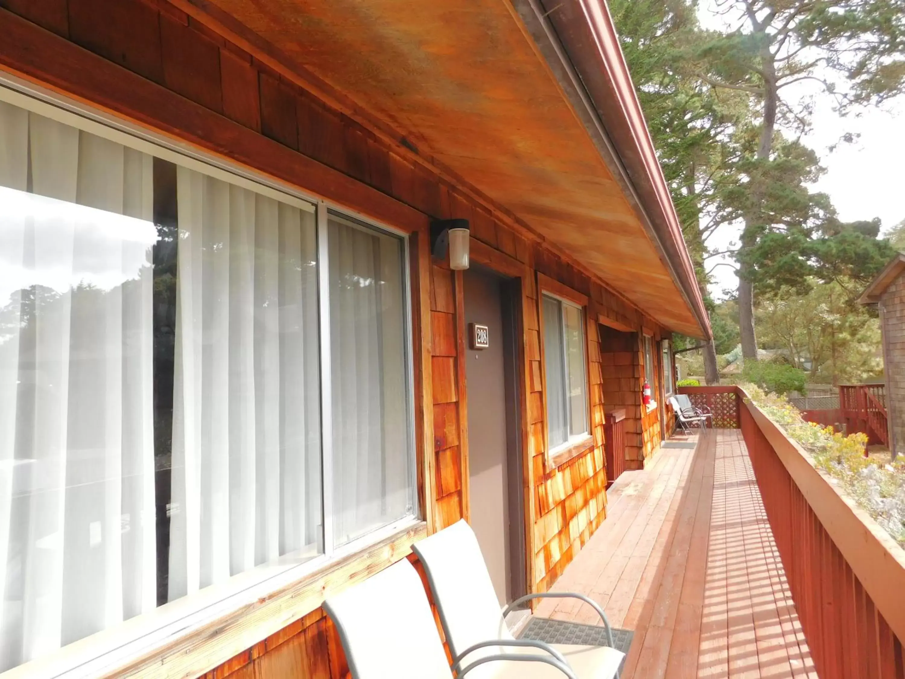 Balcony/Terrace in Pacific Gardens Inn