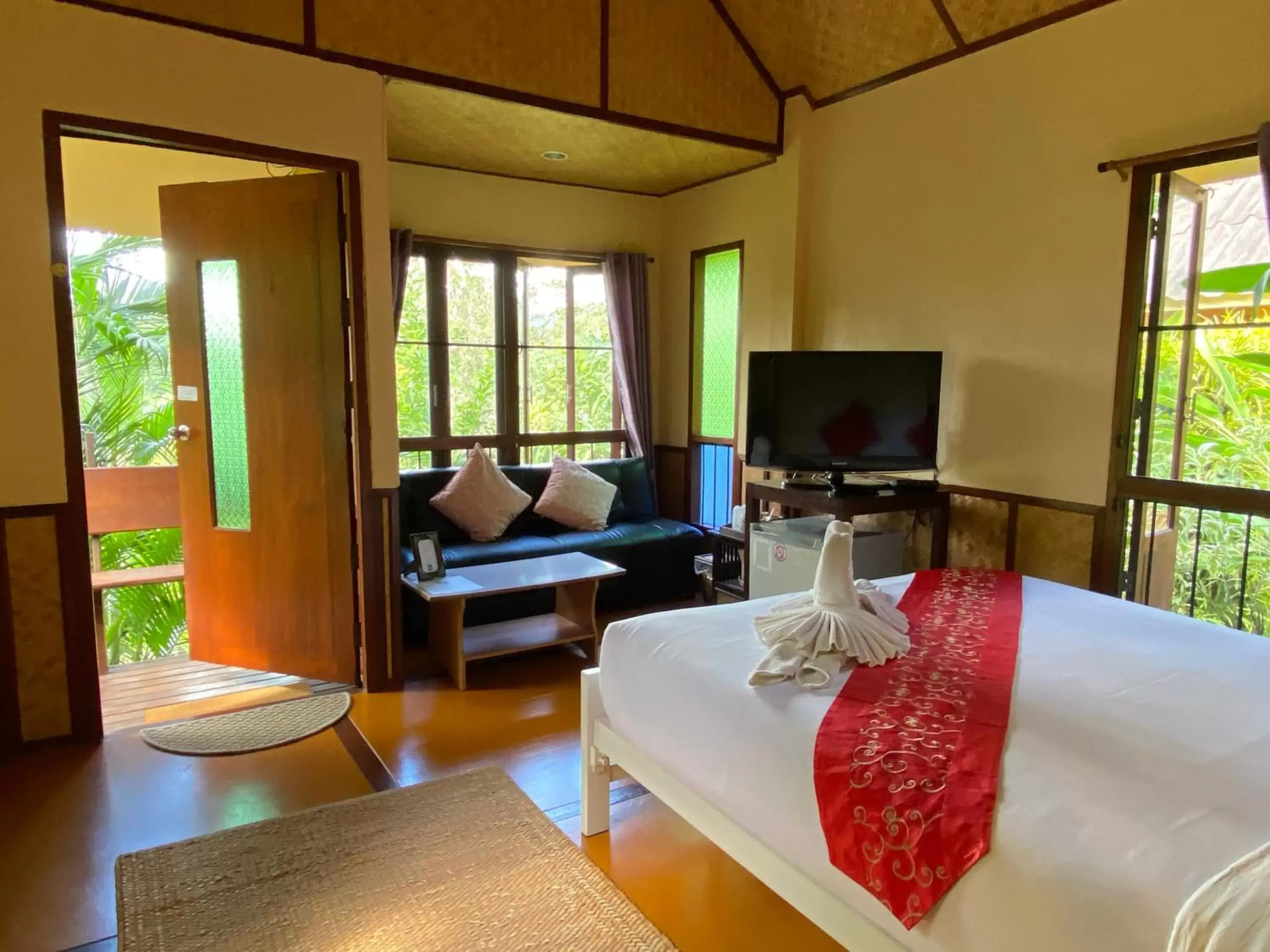 Bedroom, Seating Area in Pura Vida Pai Resort