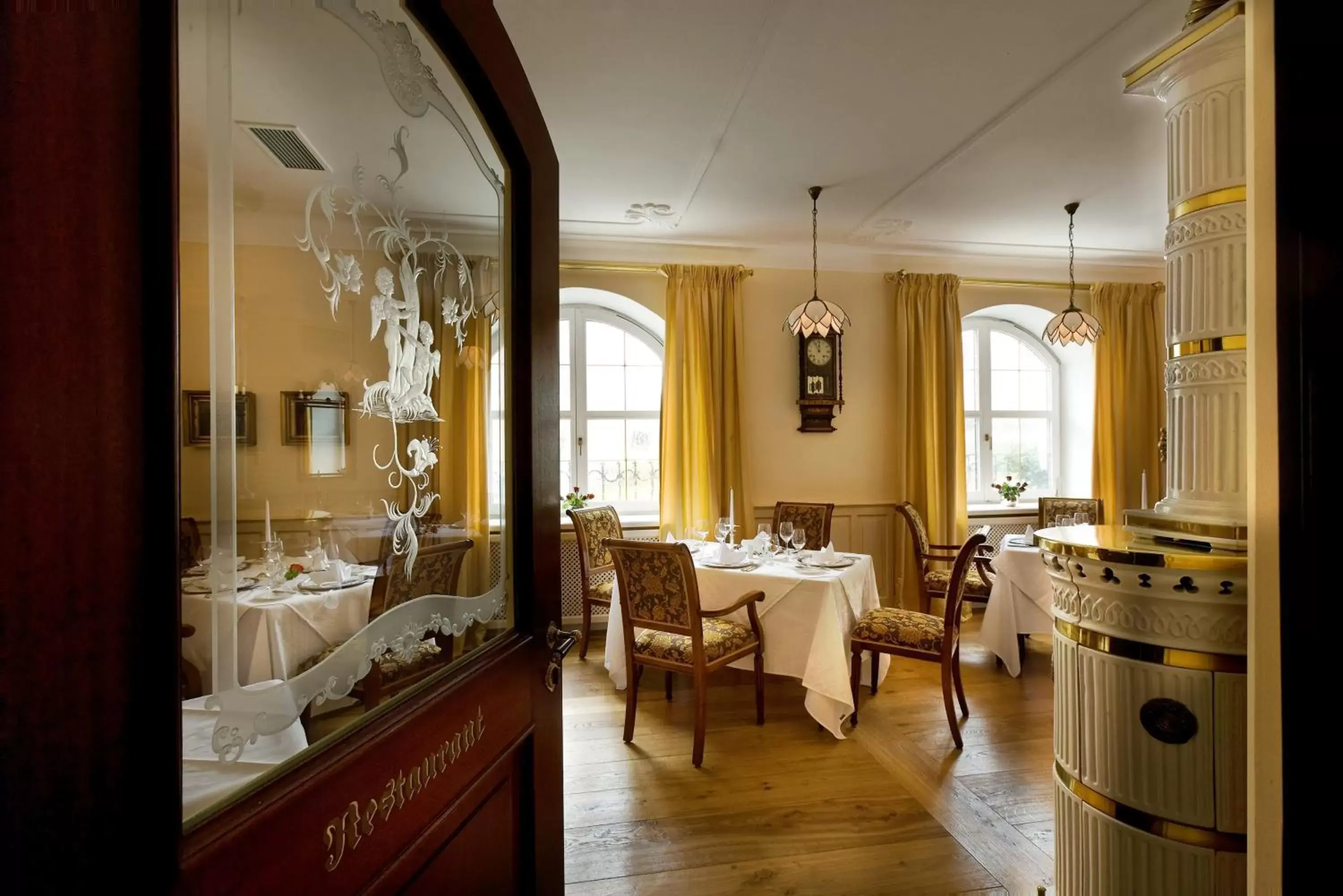 Restaurant/Places to Eat in Hotel Fürstenhof