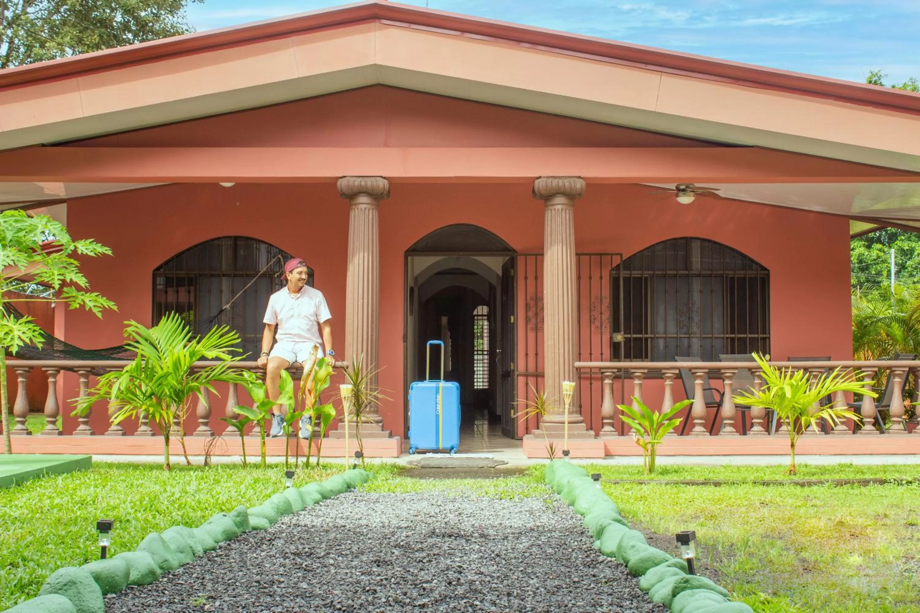 Property building in Tico House Bed & Breakfast