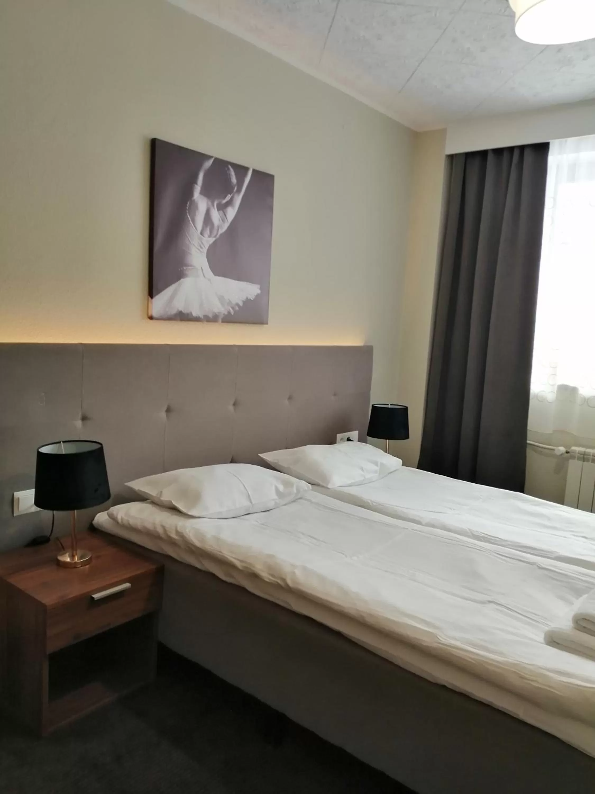 Photo of the whole room, Bed in Hotel Kolorowa