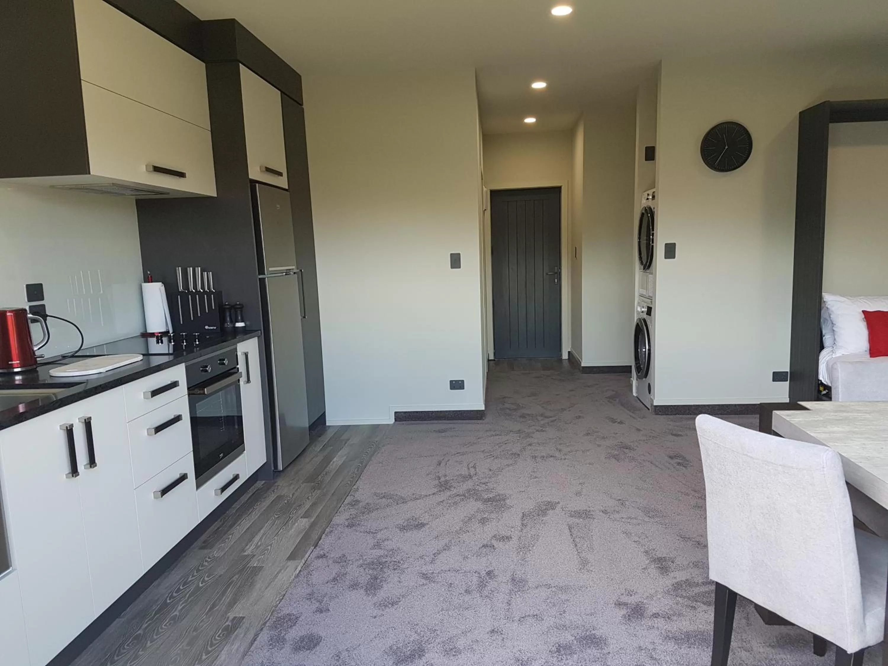 Kitchen or kitchenette in Kings On Peace