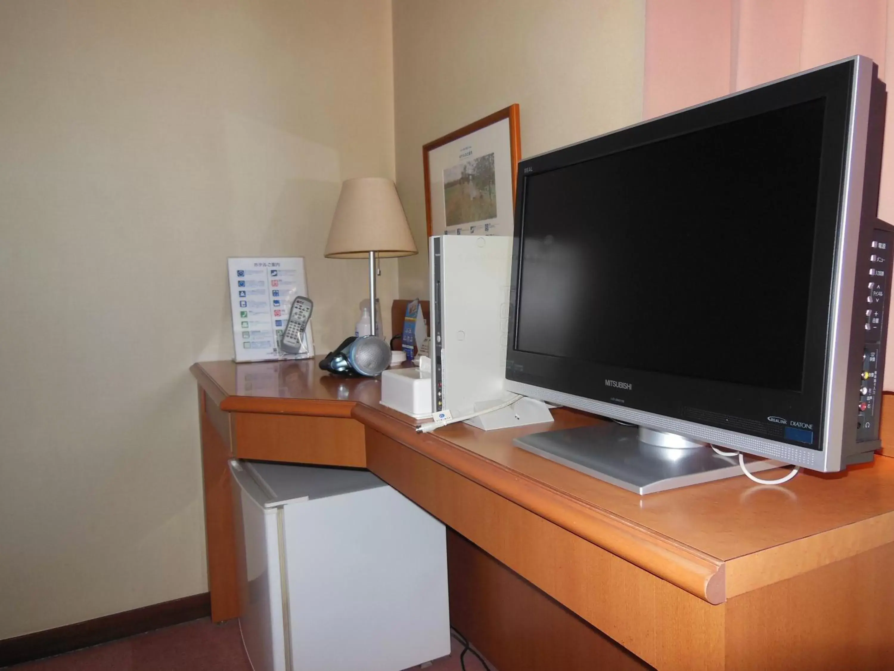 TV and multimedia, TV/Entertainment Center in Smile Hotel Kakegawa