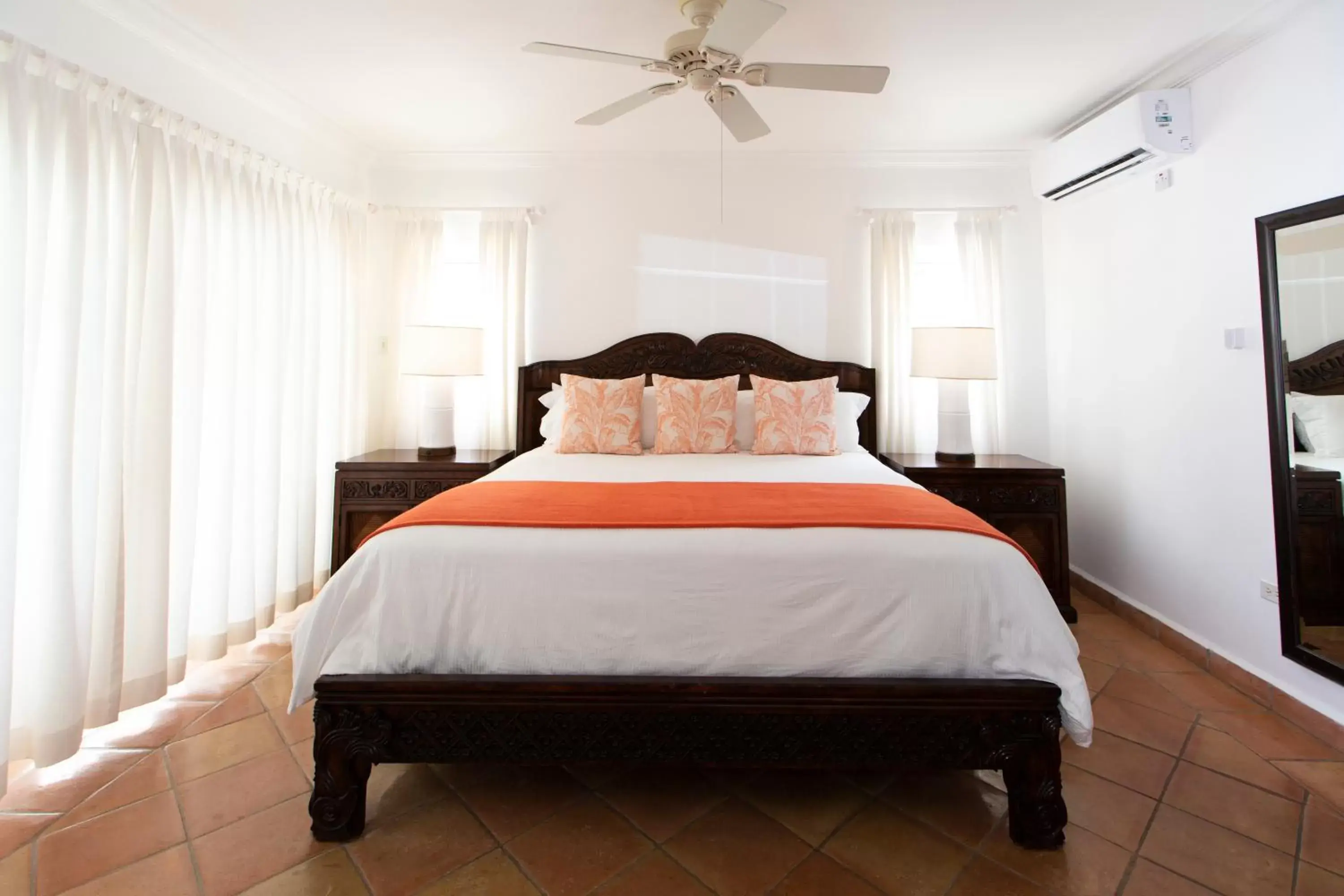 Bedroom, Bed in Windjammer Landing Villa Beach Resort
