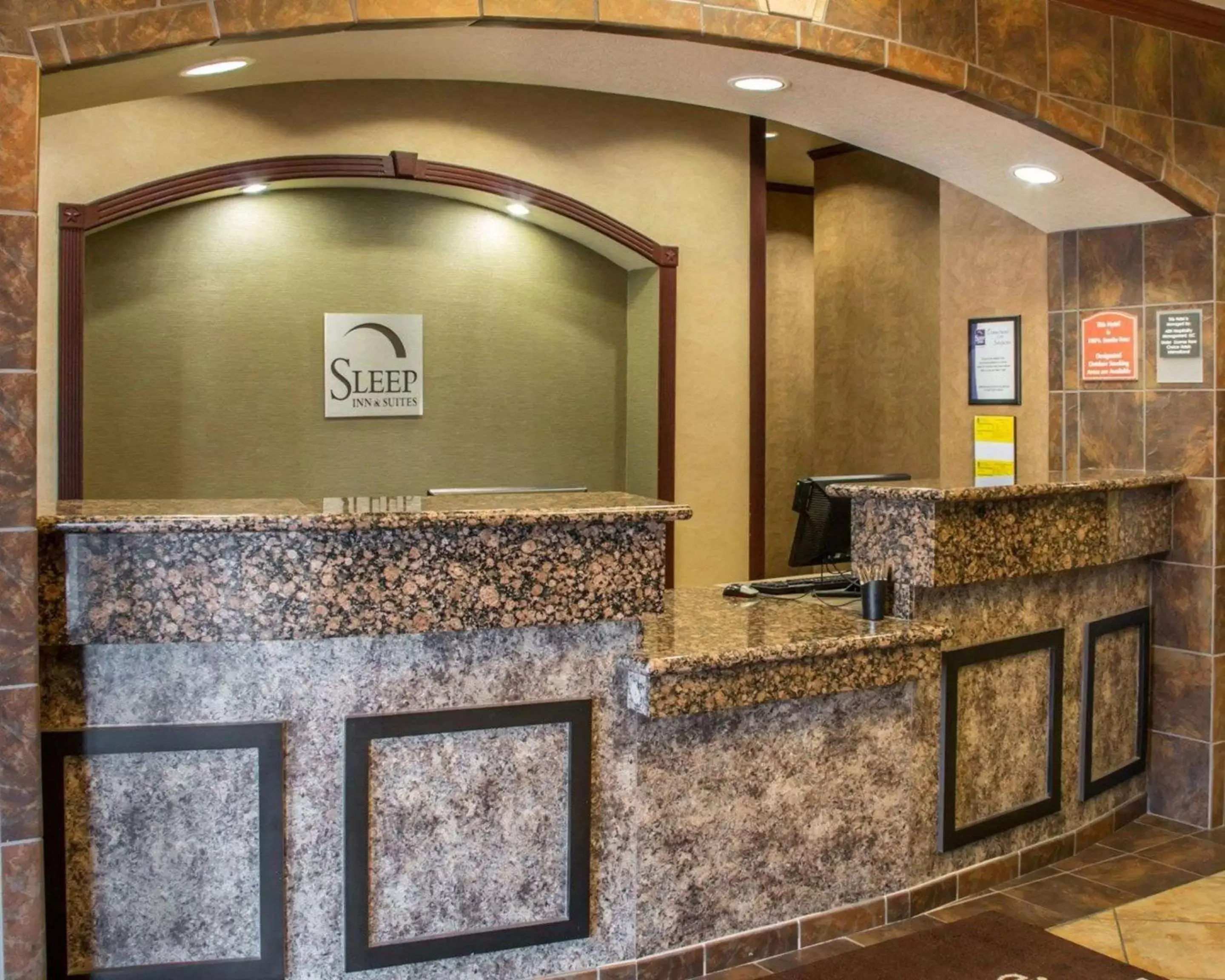 Lobby or reception, Lobby/Reception in Sleep Inn and Suites at Six Flags