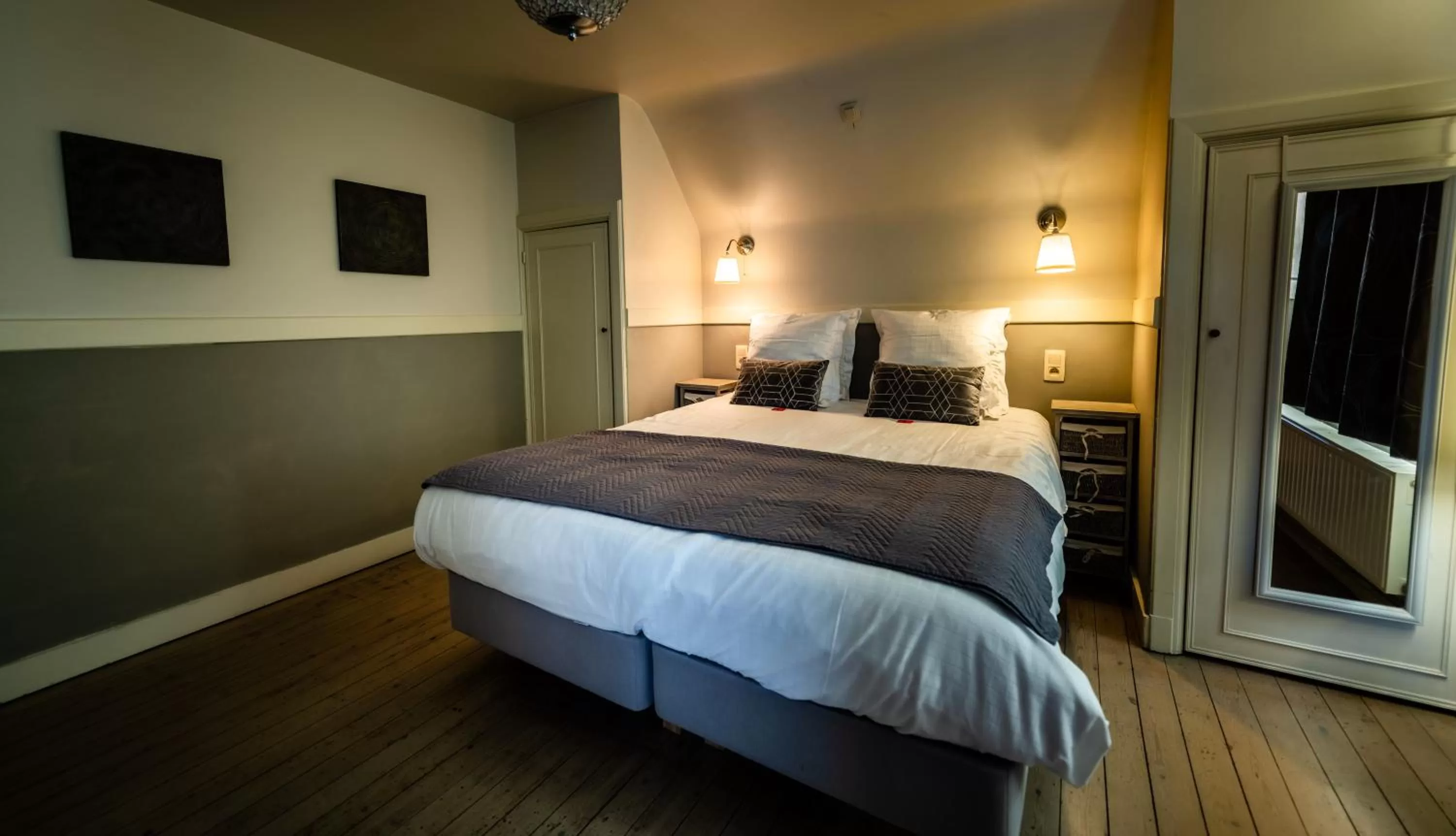 Bed in B&B Maison Rabelais