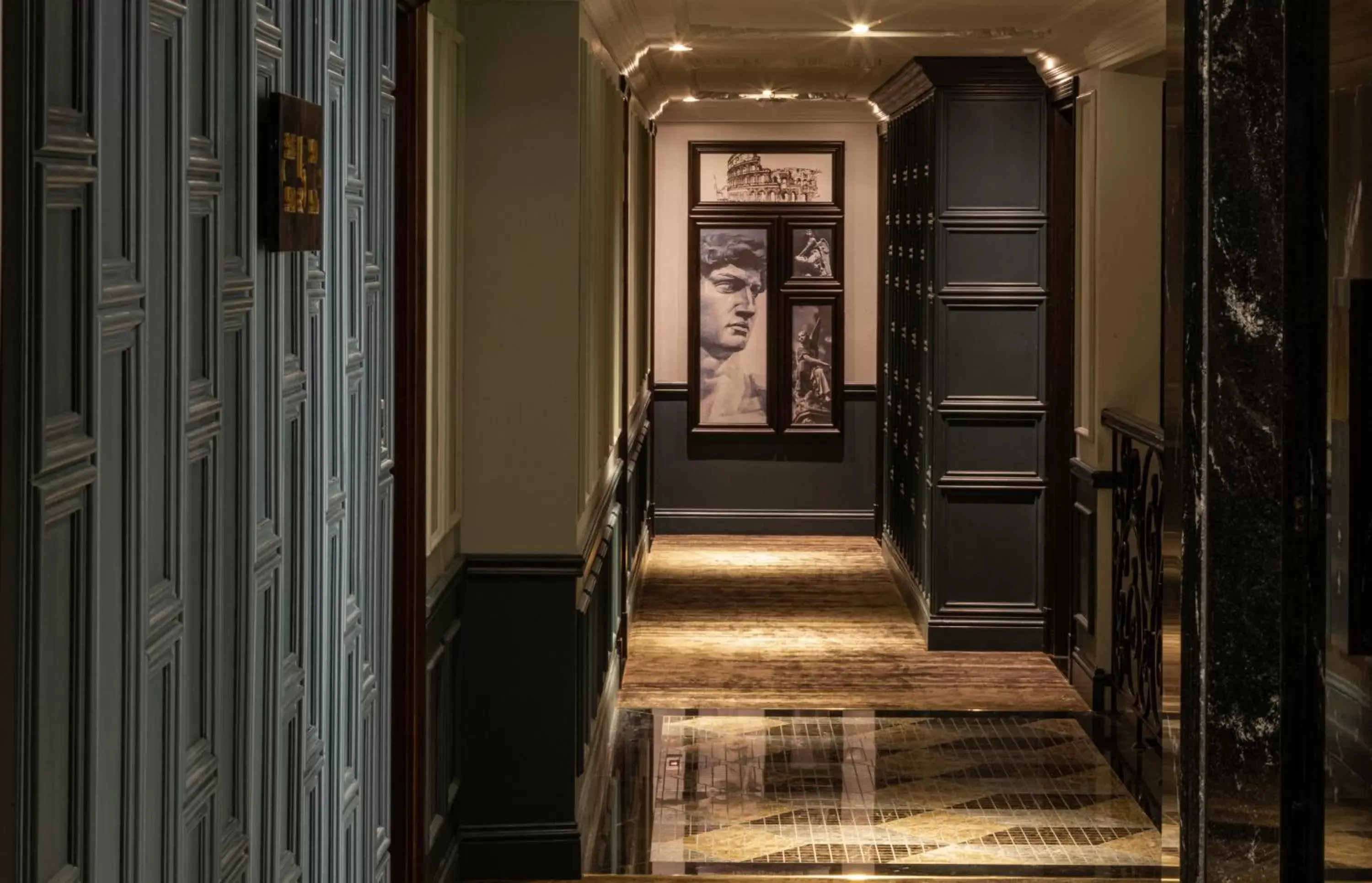 Facade/entrance in Meritel Hanoi Facade/entrance in Meritel Hanoi