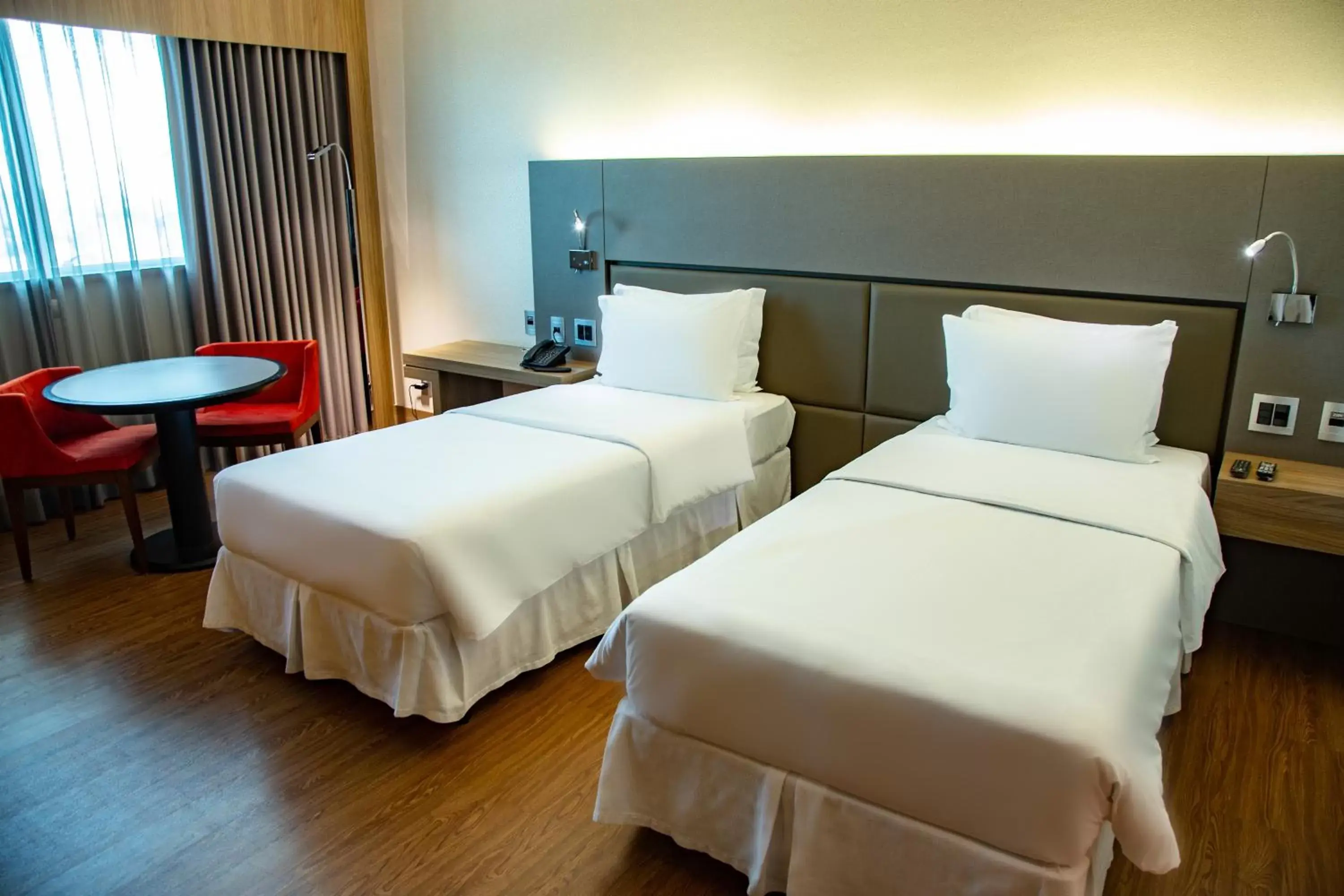 Photo of the whole room, Bed in Mercure Uberlândia Plaza Shopping