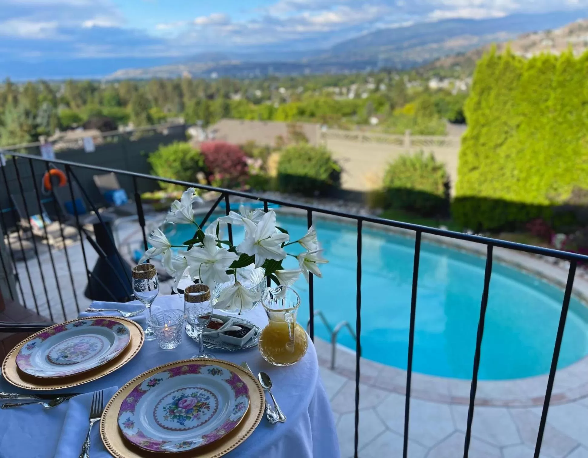 Pool View in A Vista Villa Couples Retreat
