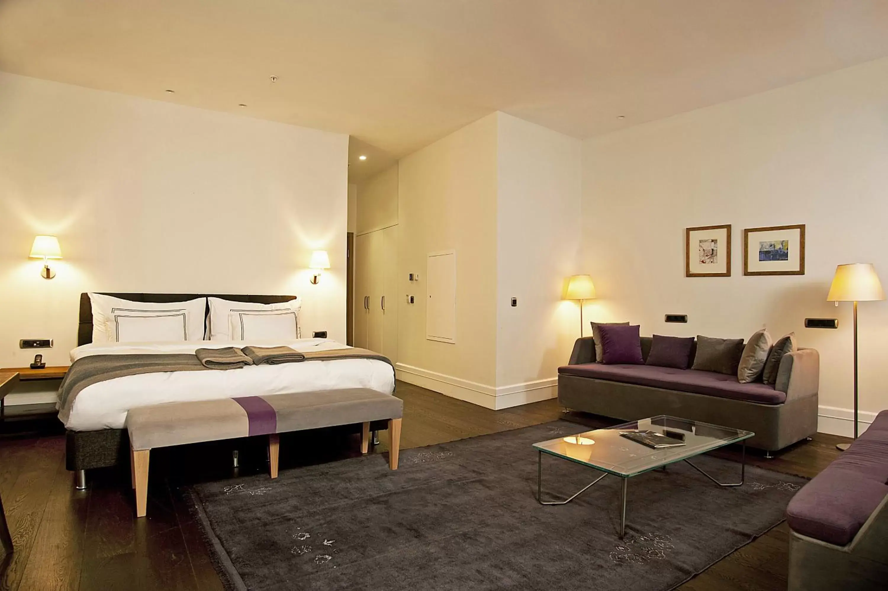 Bedroom, Bed in Misafir Suites 8 Istanbul