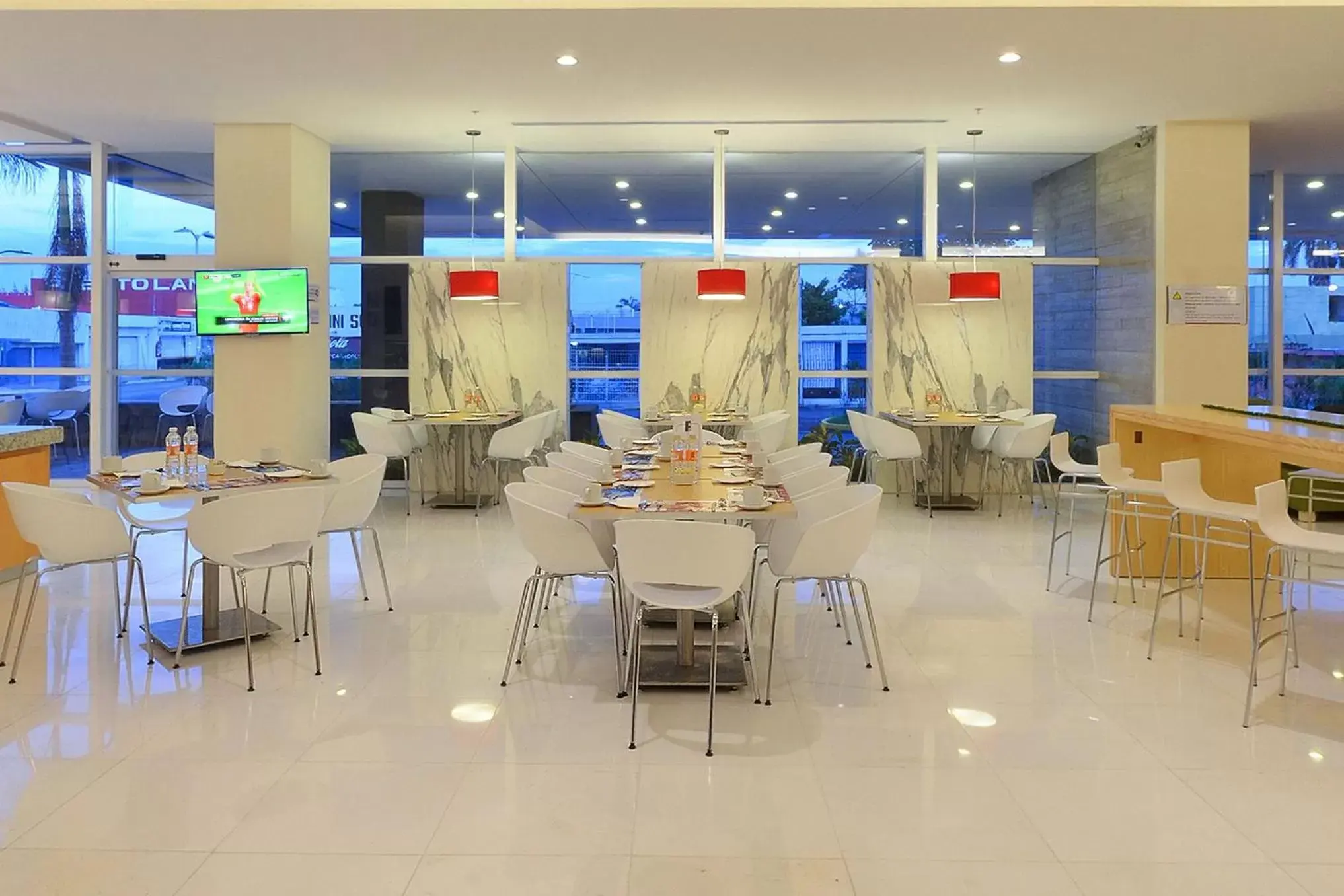 Restaurant/Places to Eat in Fiesta Inn Chetumal