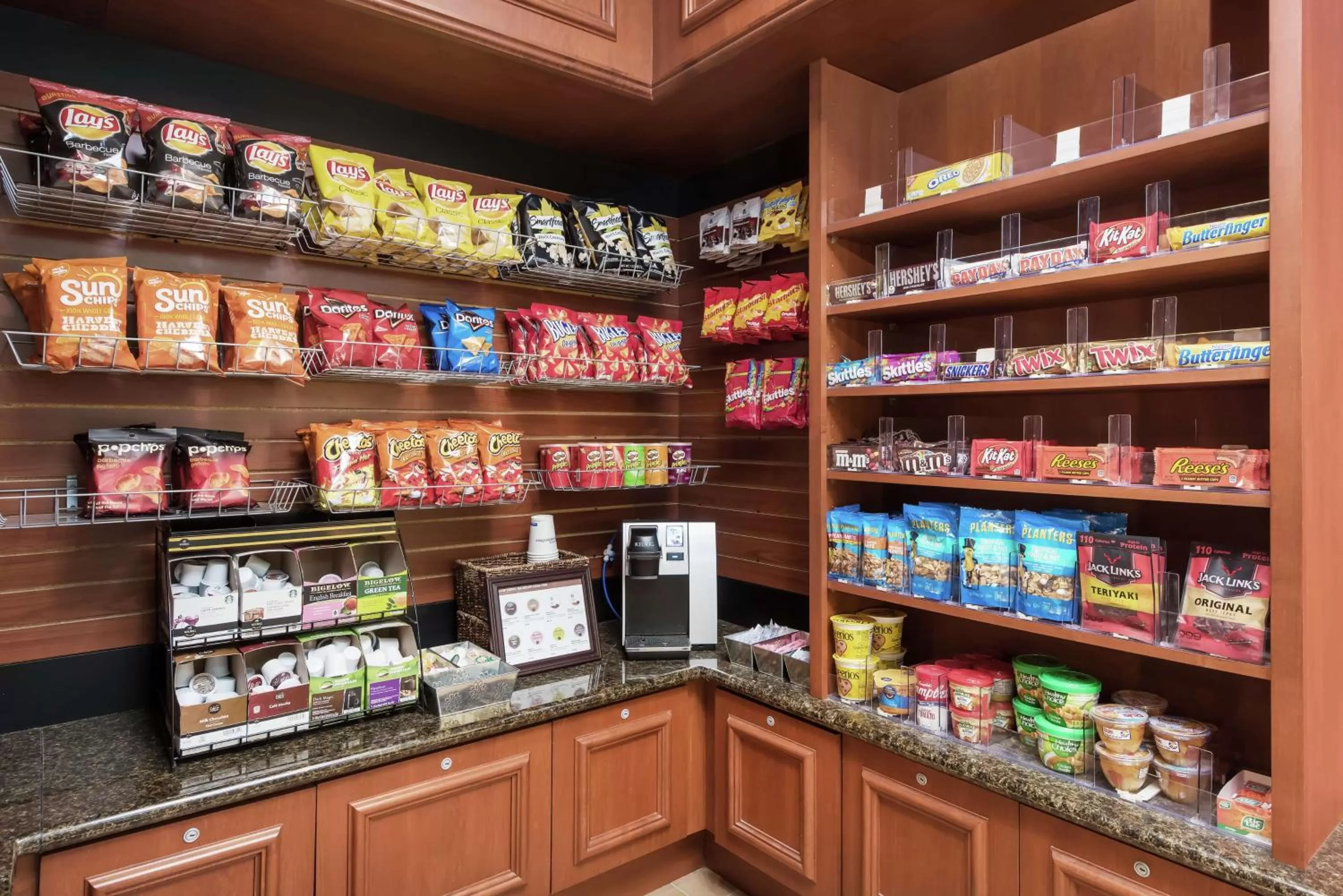 Restaurant/places to eat in Hilton Garden Inn St. Louis Shiloh/O'Fallon IL