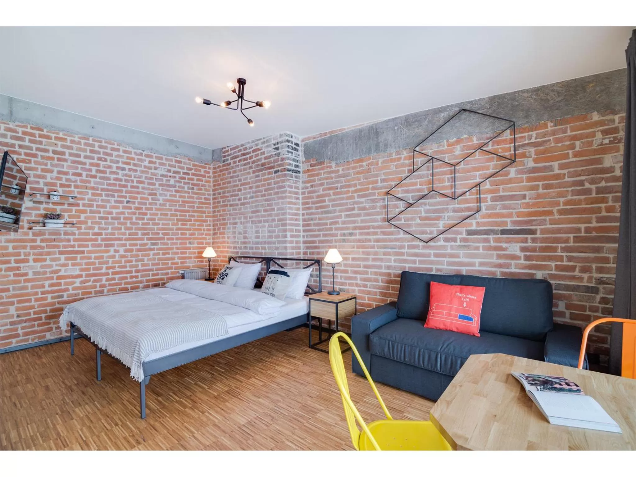 Photo of the whole room in Well Well Aparthotel