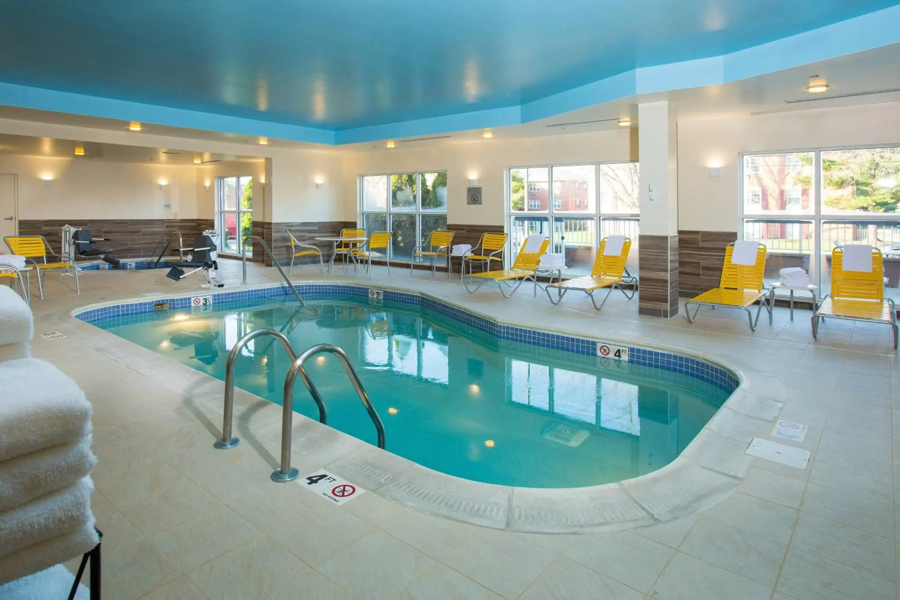 Swimming Pool in Fairfield Inn & Suites Columbus OSU